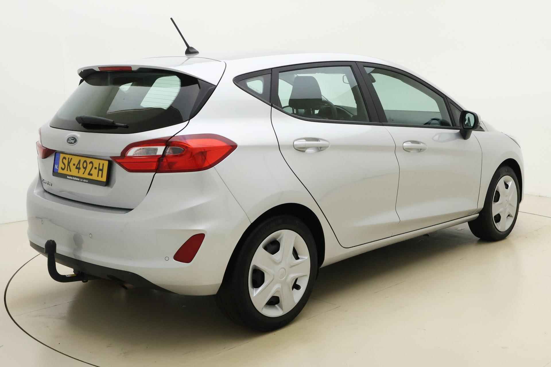 Ford Fiesta 1.1 Trend 5 Deurs 86pk | Airco | Trekhaak | Parkeerhulp Achter | Radio USB | Bluetooth | Weinig Kilometers - 3/29