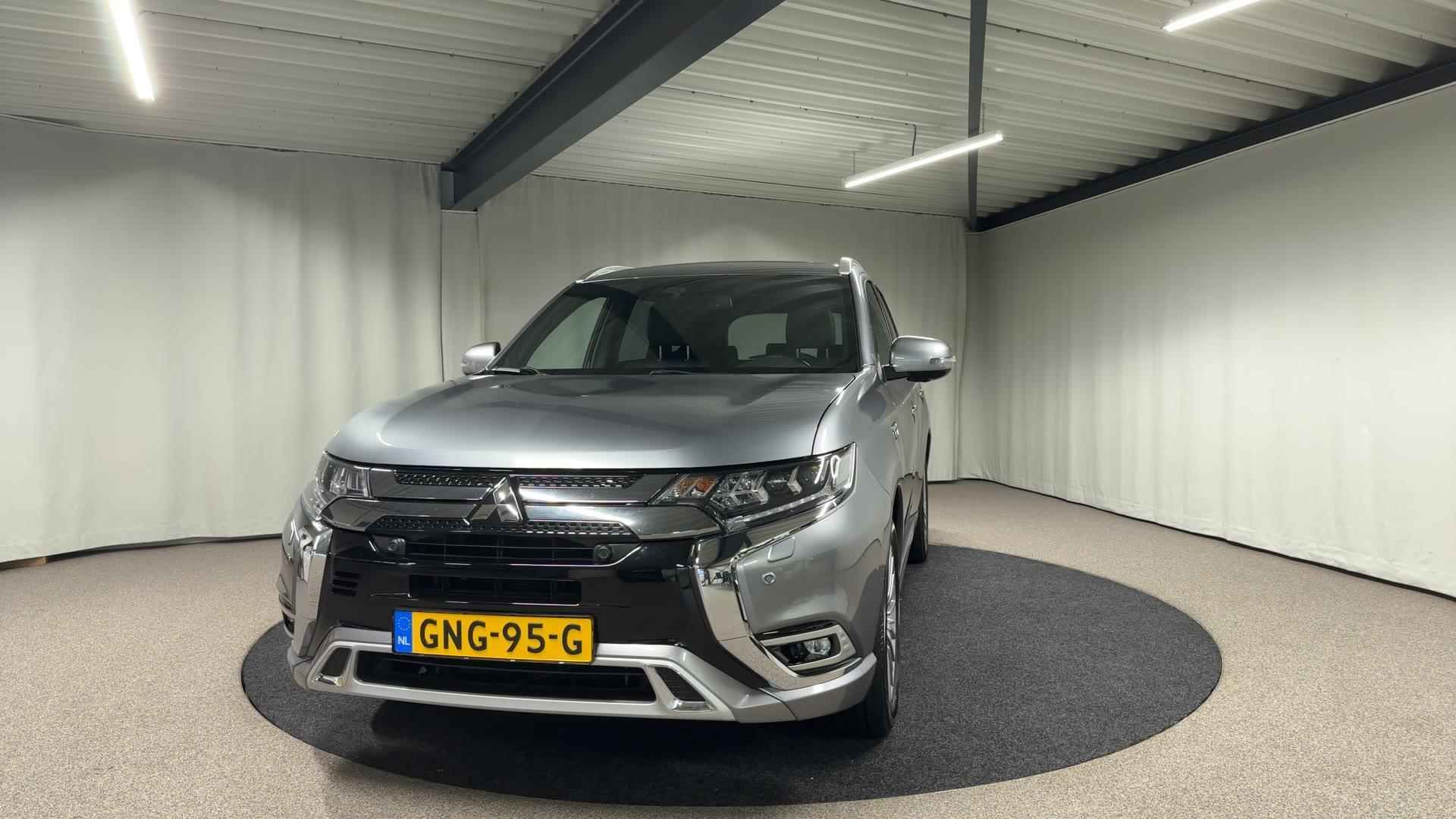 Mitsubishi Outlander 2.4 PHEV Instyle Automaat - 13/49