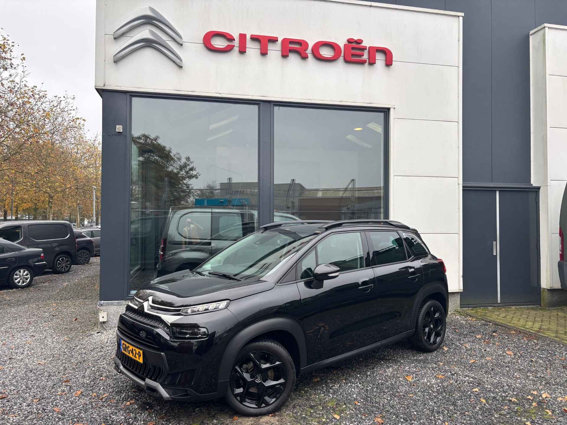 Citroen C3 Aircross 1.2 PureTech Shine 130pk Automaat | Panoramadak! | Zeer compleet! | - 2/23