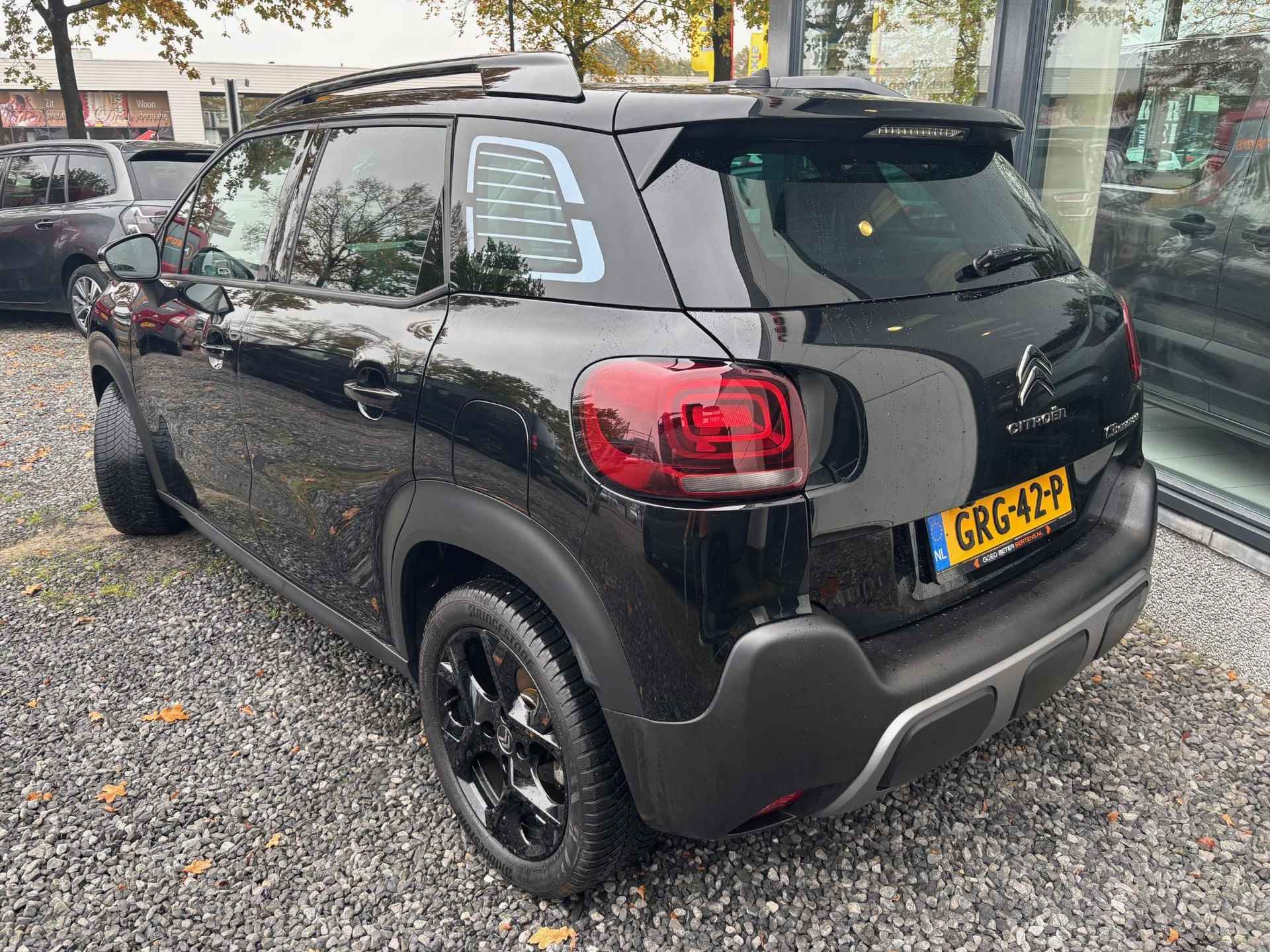 Citroen C3 Aircross 1.2 PureTech Shine 130pk Automaat | Panoramadak! | Zeer compleet! | - 3/23