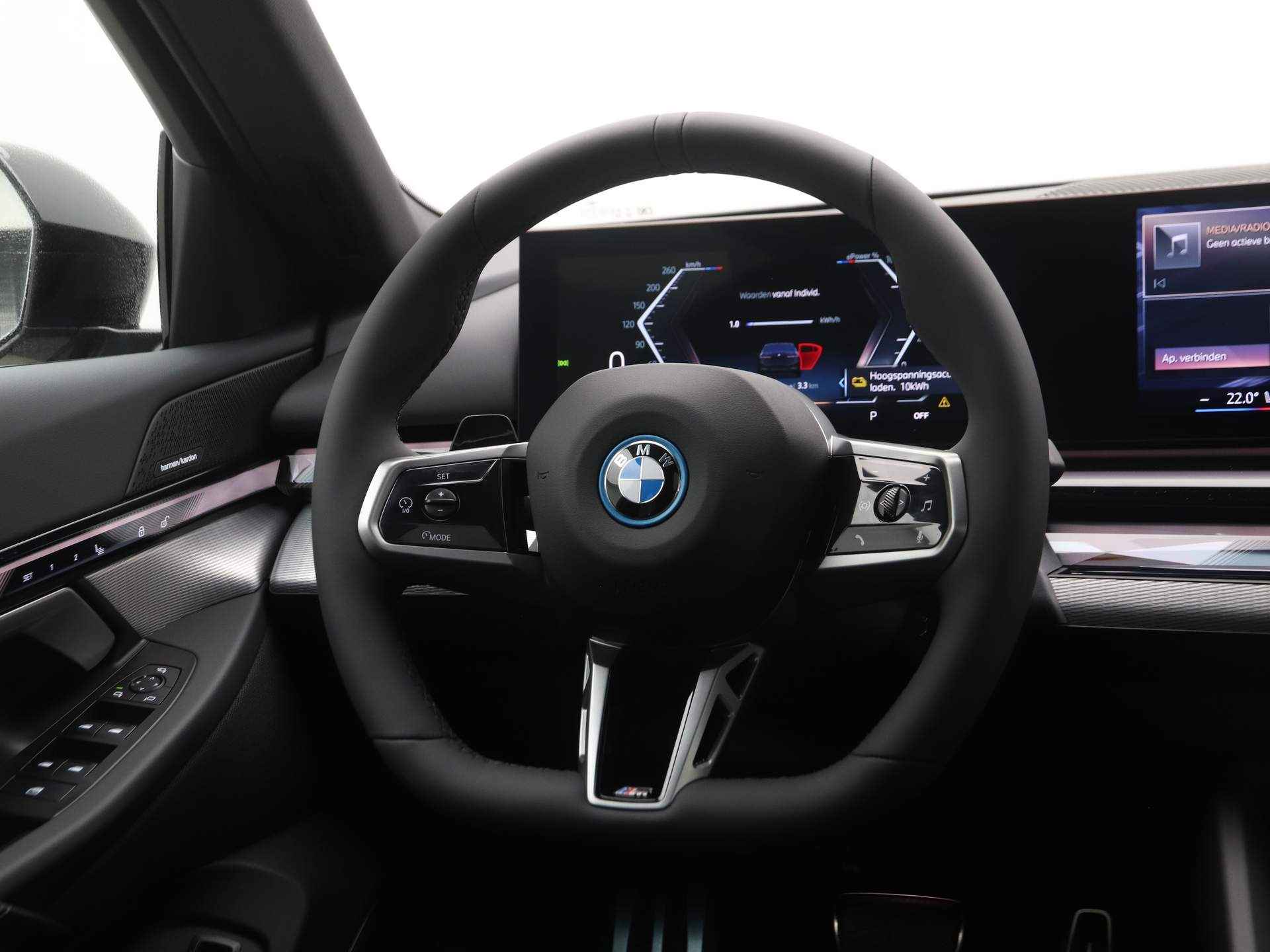 BMW i5 eDrive40 M Sport Edition 84 kWh - 3/23