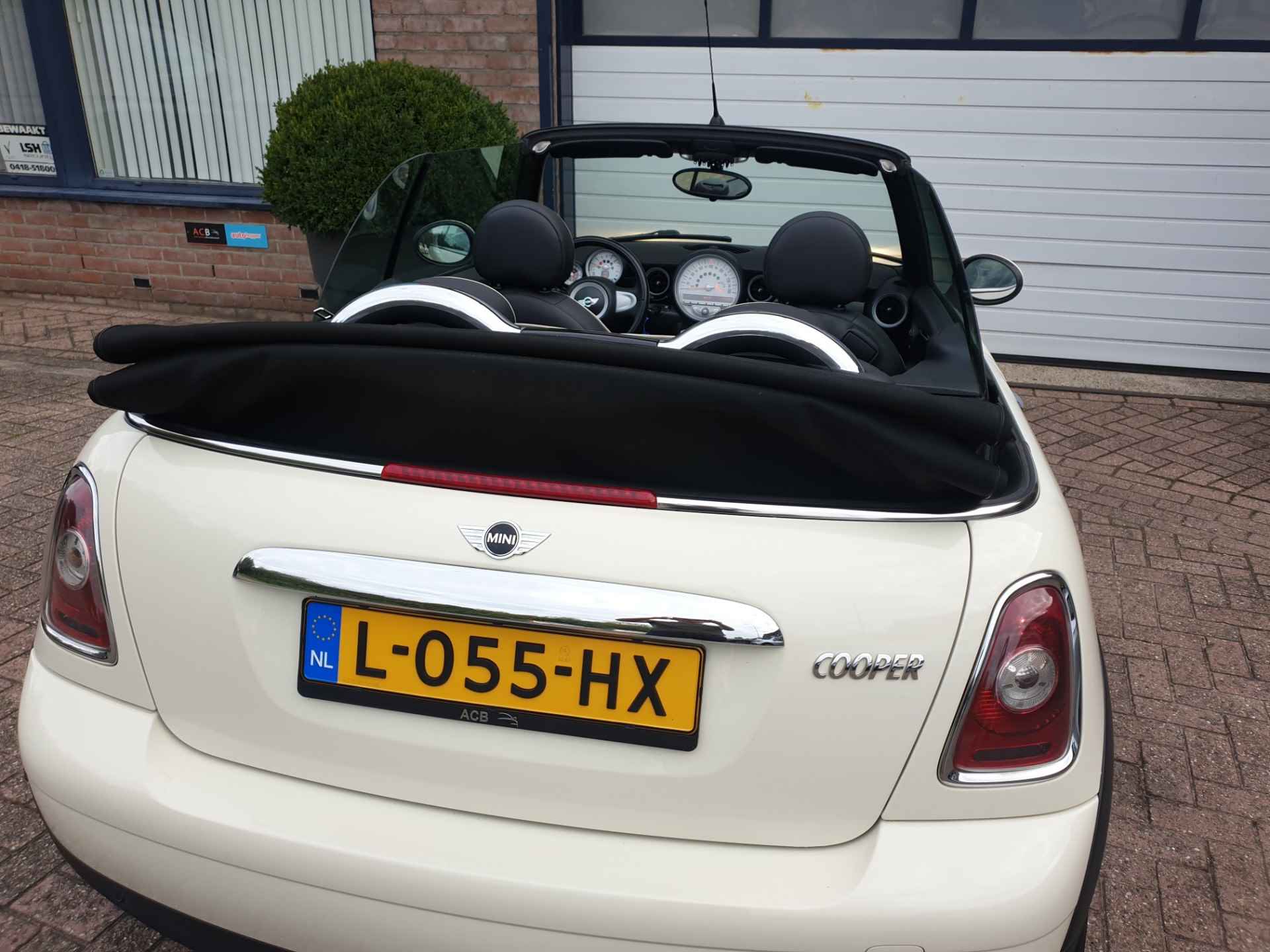 MINI Cabrio 1.6 Cooper Cabrio Leder bekleding - 10/33