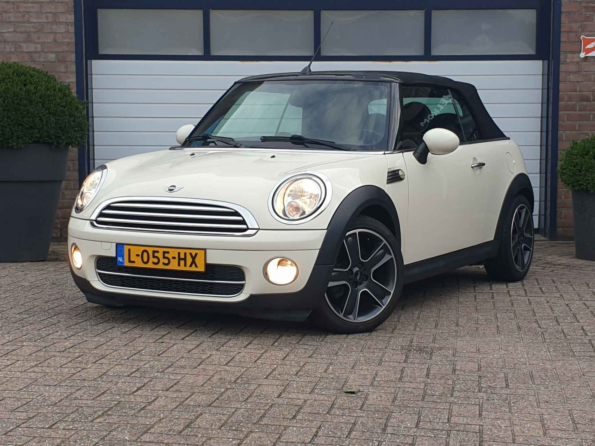 MINI Cabrio 1.6 Cooper Cabrio Leder bekleding - 14/33