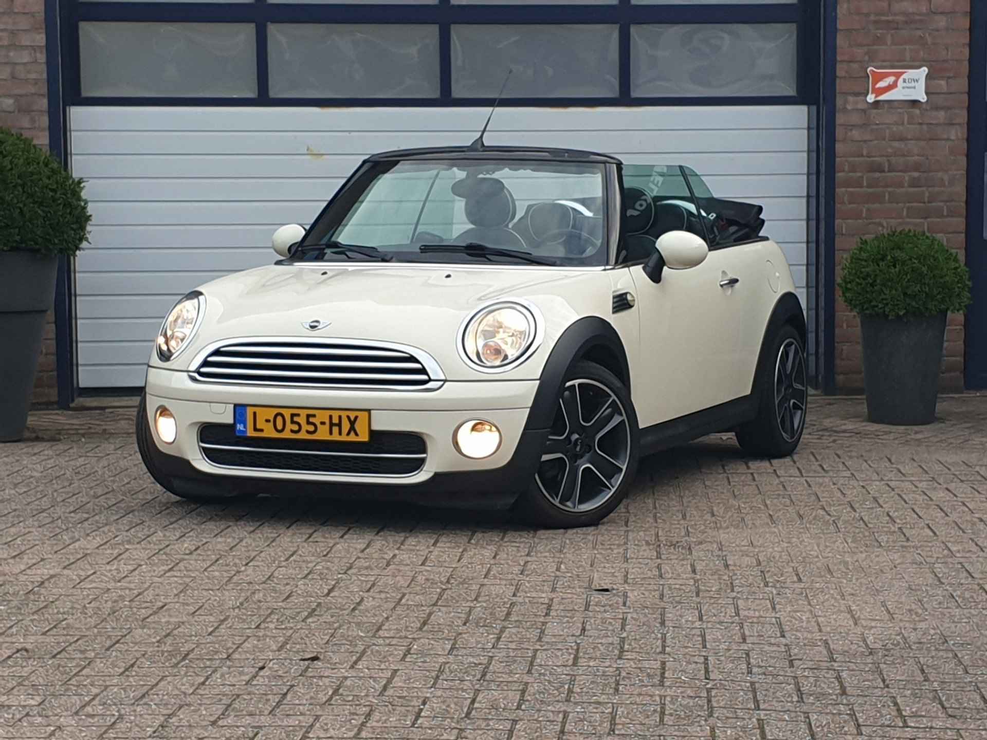 MINI Cabrio 1.6 Cooper Cabrio Leder bekleding - 21/33