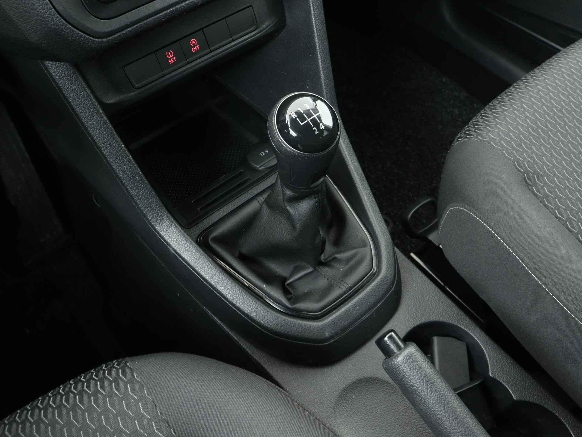 Volkswagen Caddy Maxi 1.0 TSI Trendline 5p Ingepland voor nieuwe bodemverlaging t.b.v. rolstoelvervoer (Prijs incl. bodemverlaging) - 11/36