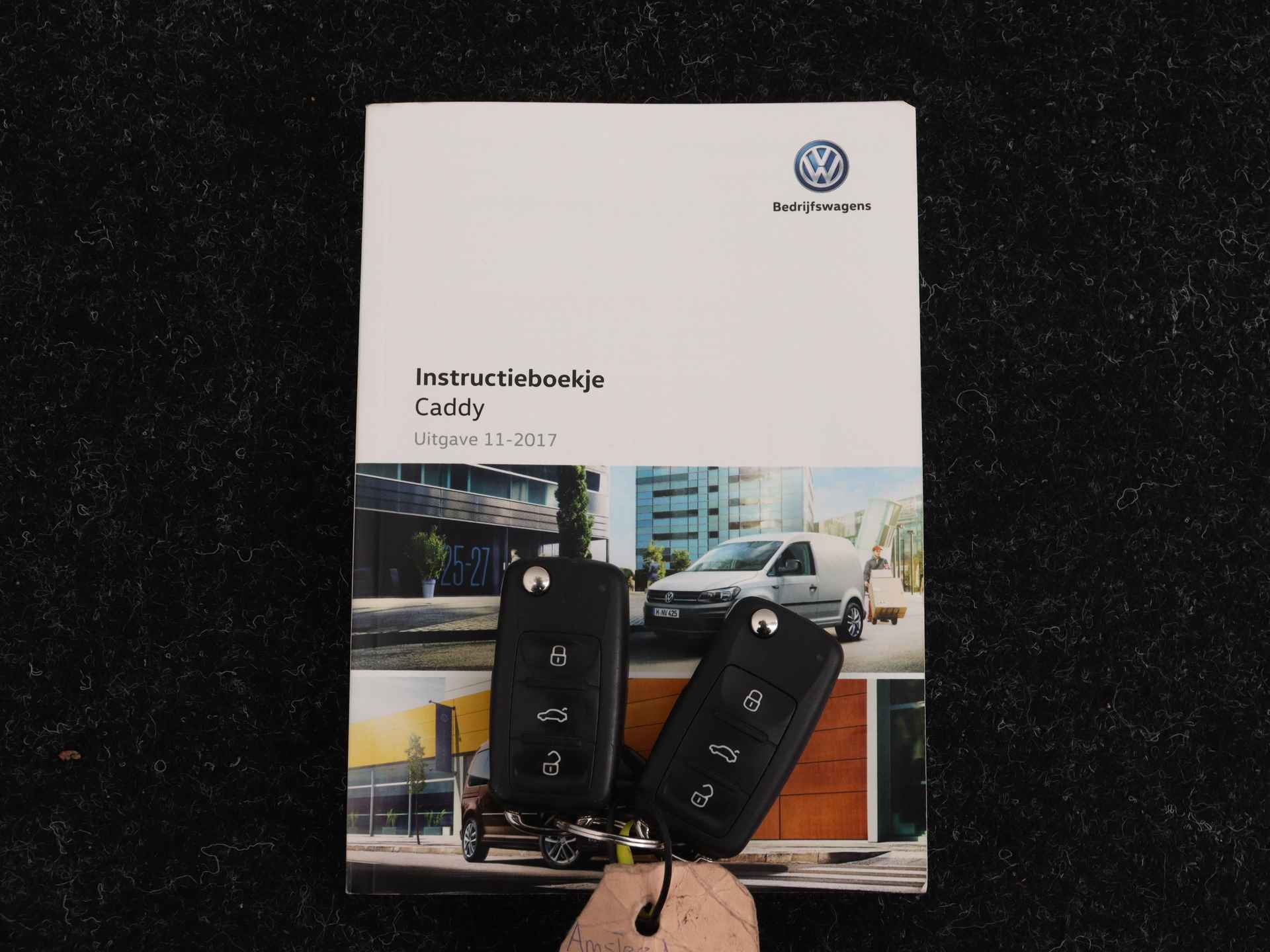 Volkswagen Caddy Maxi 1.0 TSI Trendline 5p Ingepland voor nieuwe bodemverlaging t.b.v. rolstoelvervoer (Prijs incl. bodemverlaging) - 12/36