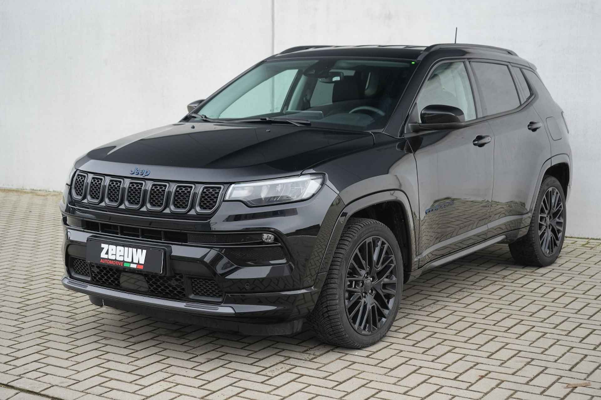 Jeep Compass  4xe 240 PK Hybrid S | Leder | Navi | Winter | Camera | 19" - 7/34