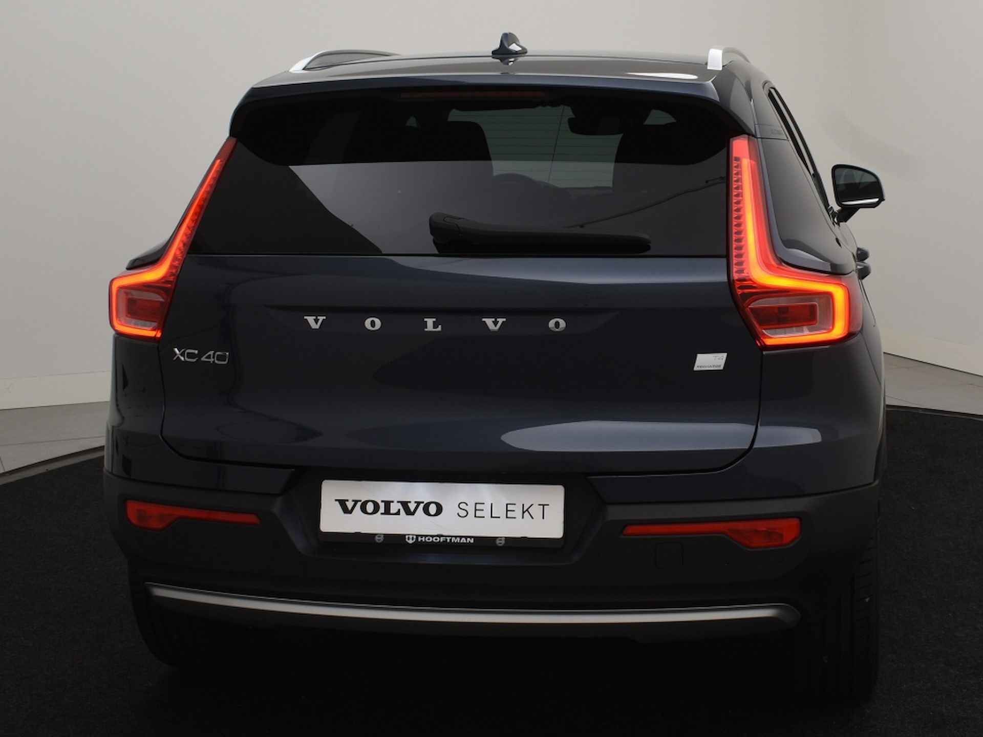 Volvo XC40 T4 PLUG-IN HYBRID INSCRIPTION STUURVERWARMING CAMERA TREKHAAK VO - 5/44