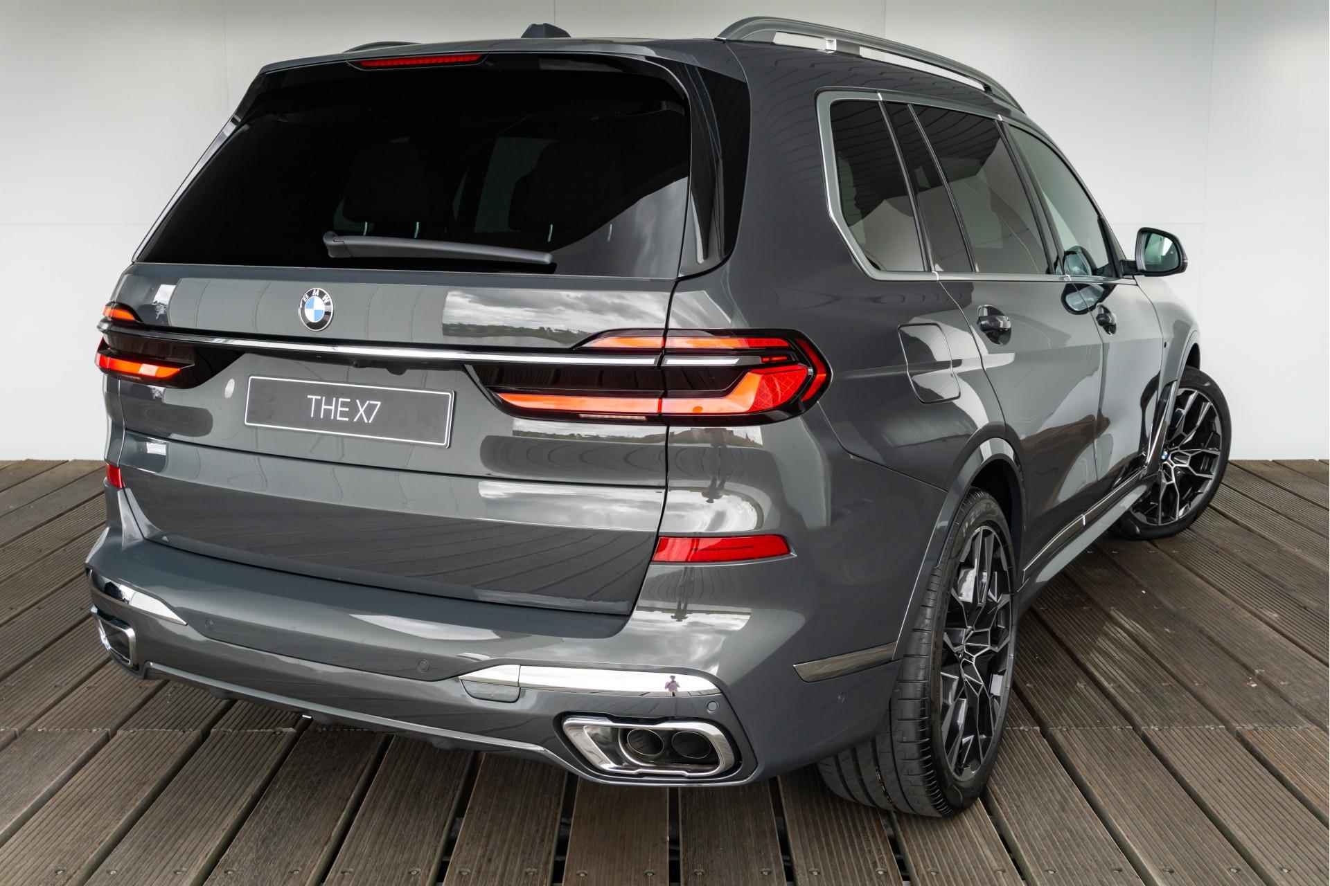 BMW X7 xDrive40i | M Sportpakket | Exclusive Pack - 2/40