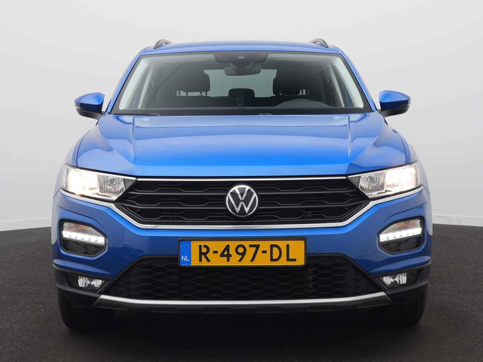 Volkswagen T-Roc 1.0 TSI Style / Adap. Cruise / Navi / Sensoren / Trekhaak - 2/40