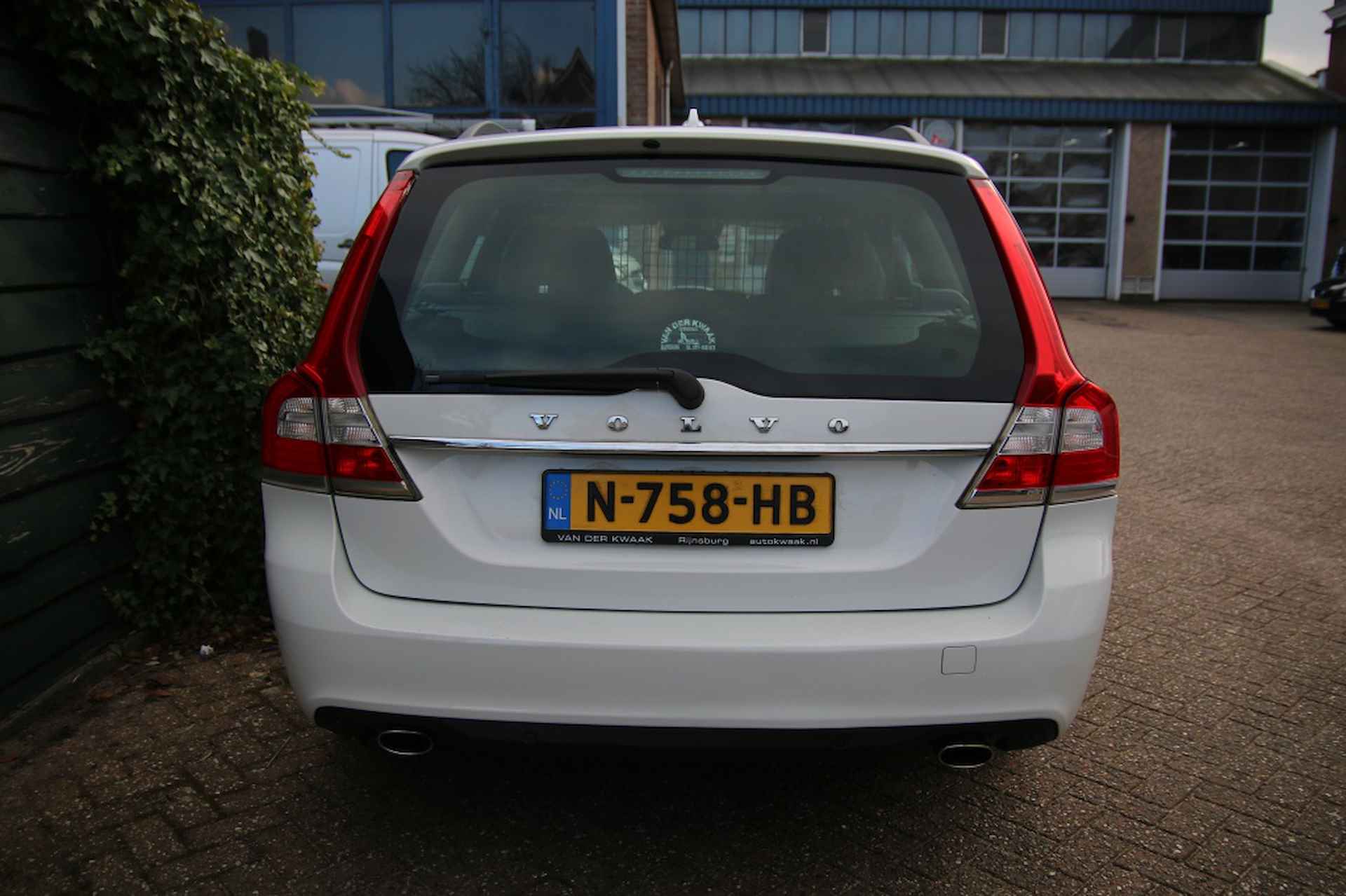 Volvo V70 2.0 T5 Dynamic Ed. | CNG | ACC | Leder | Stuurverwarming | - 5/33