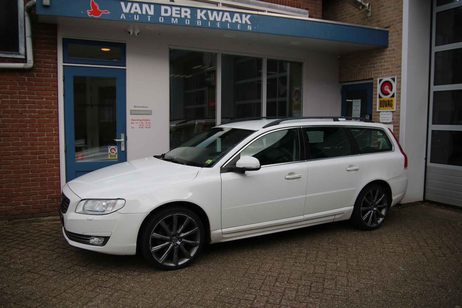 Volvo V70 2.0 T5 Dynamic Ed. | CNG | ACC | Leder | Stuurverwarming | - 27/33