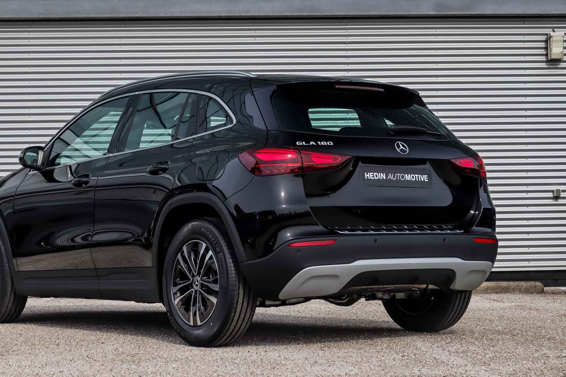 Mercedes-Benz GLA GLA 180 Automaat Star Edition - 32/34