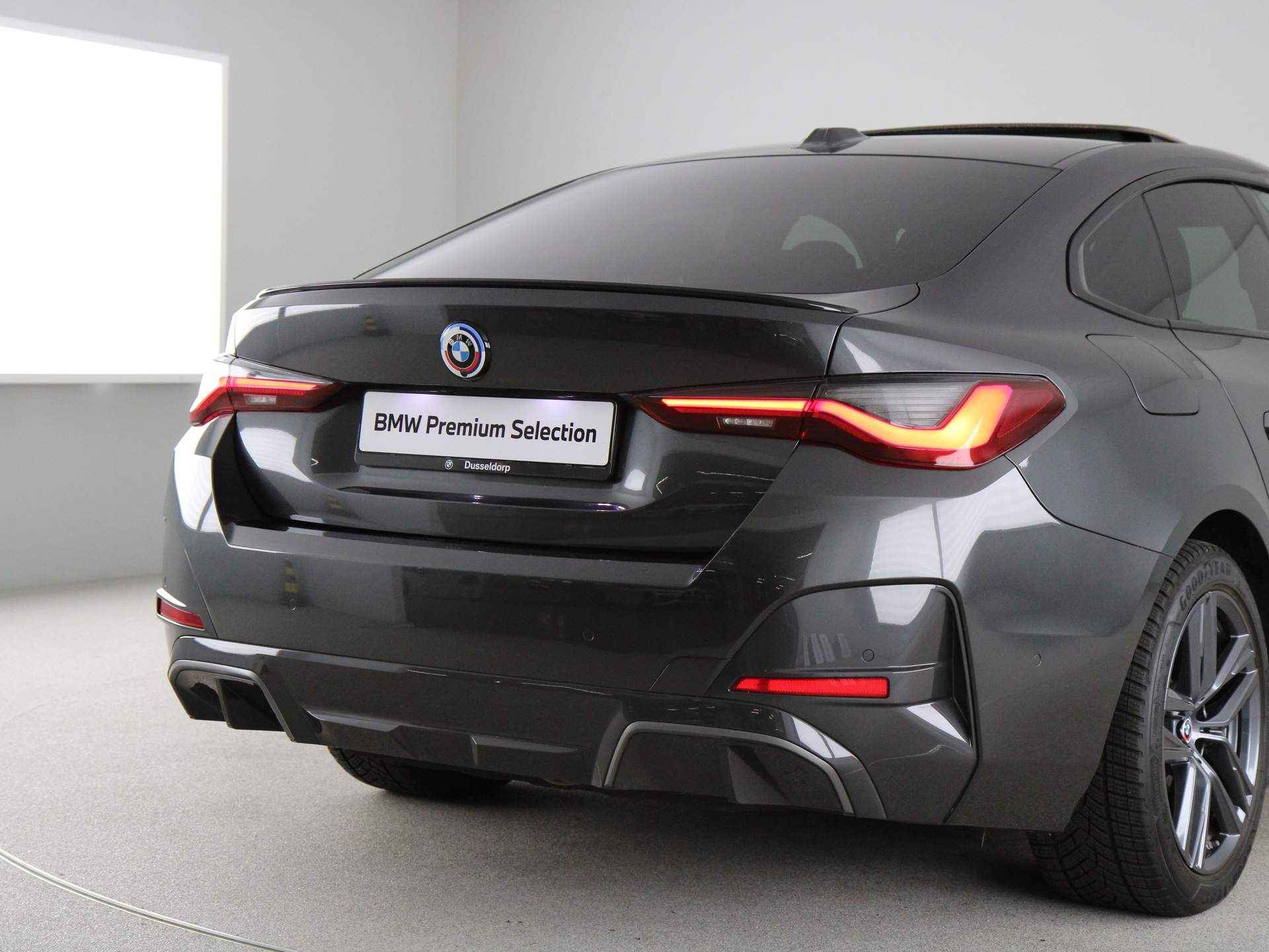 BMW i4 eDrive40 High Executive M-Sport - 20/27