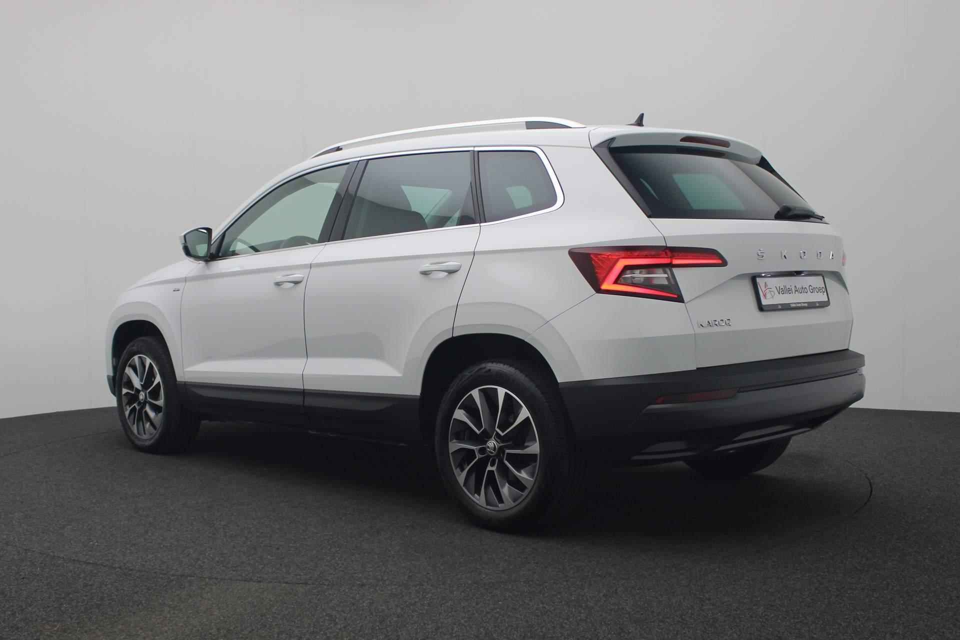 Skoda Karoq 1.0 TSI 115PK Ambition | Camera | LED | Keyless | 17 inch | Navi - 34/41