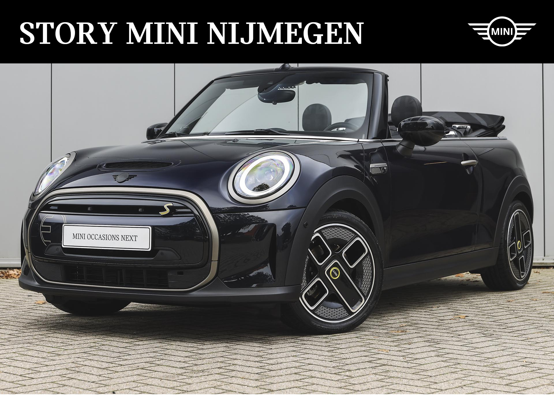 MINI Electric Cabrio MINI Yours / Achteruitrijcamera / 	Adaptieve LED / Sportstoelen / Active Cruise Control / Comfort Access / Park Assistant