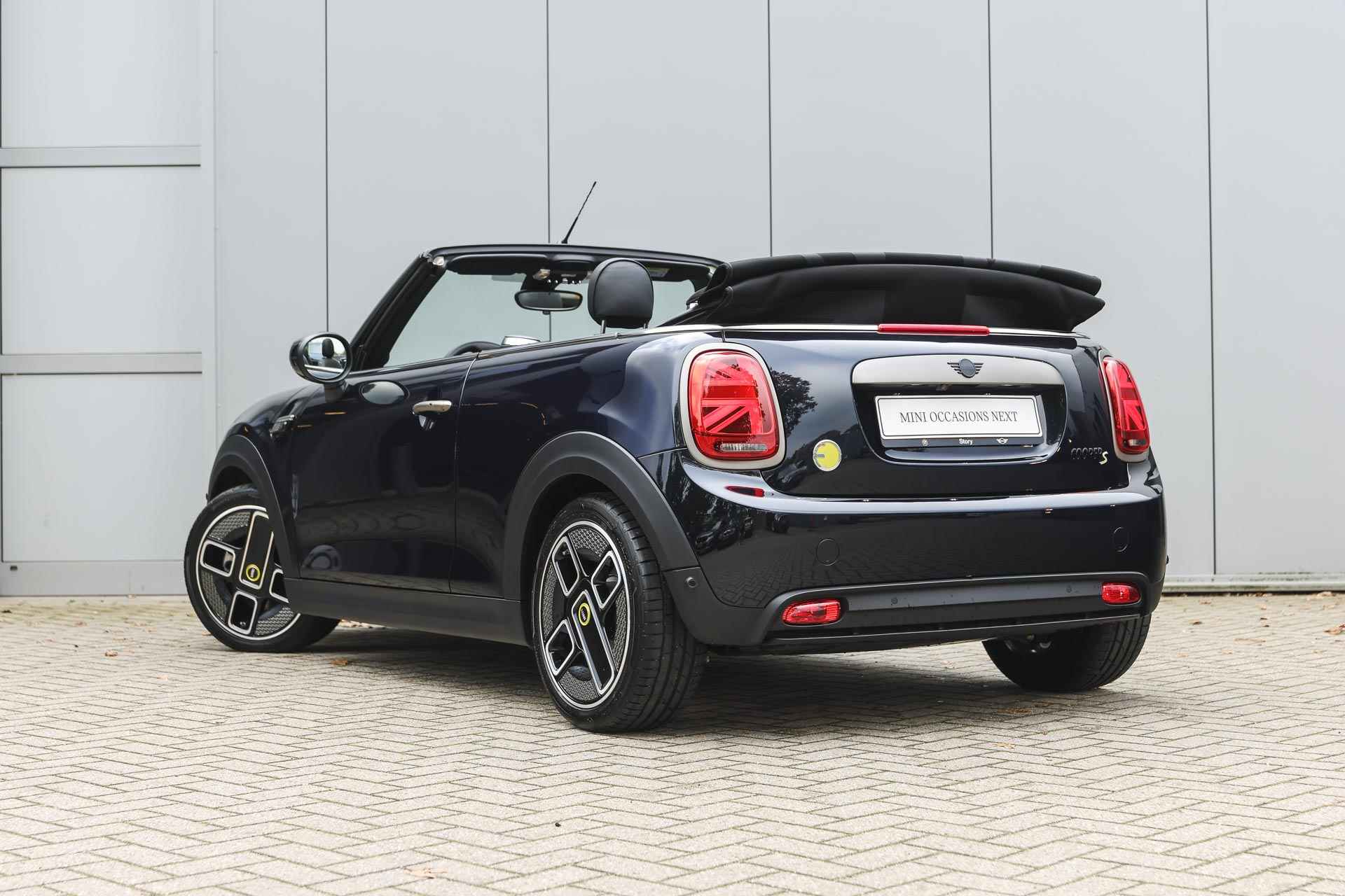 MINI Electric Cabrio MINI Yours / Achteruitrijcamera / 	Adaptieve LED / Sportstoelen / Active Cruise Control / Comfort Access / Park Assistant - 3/37