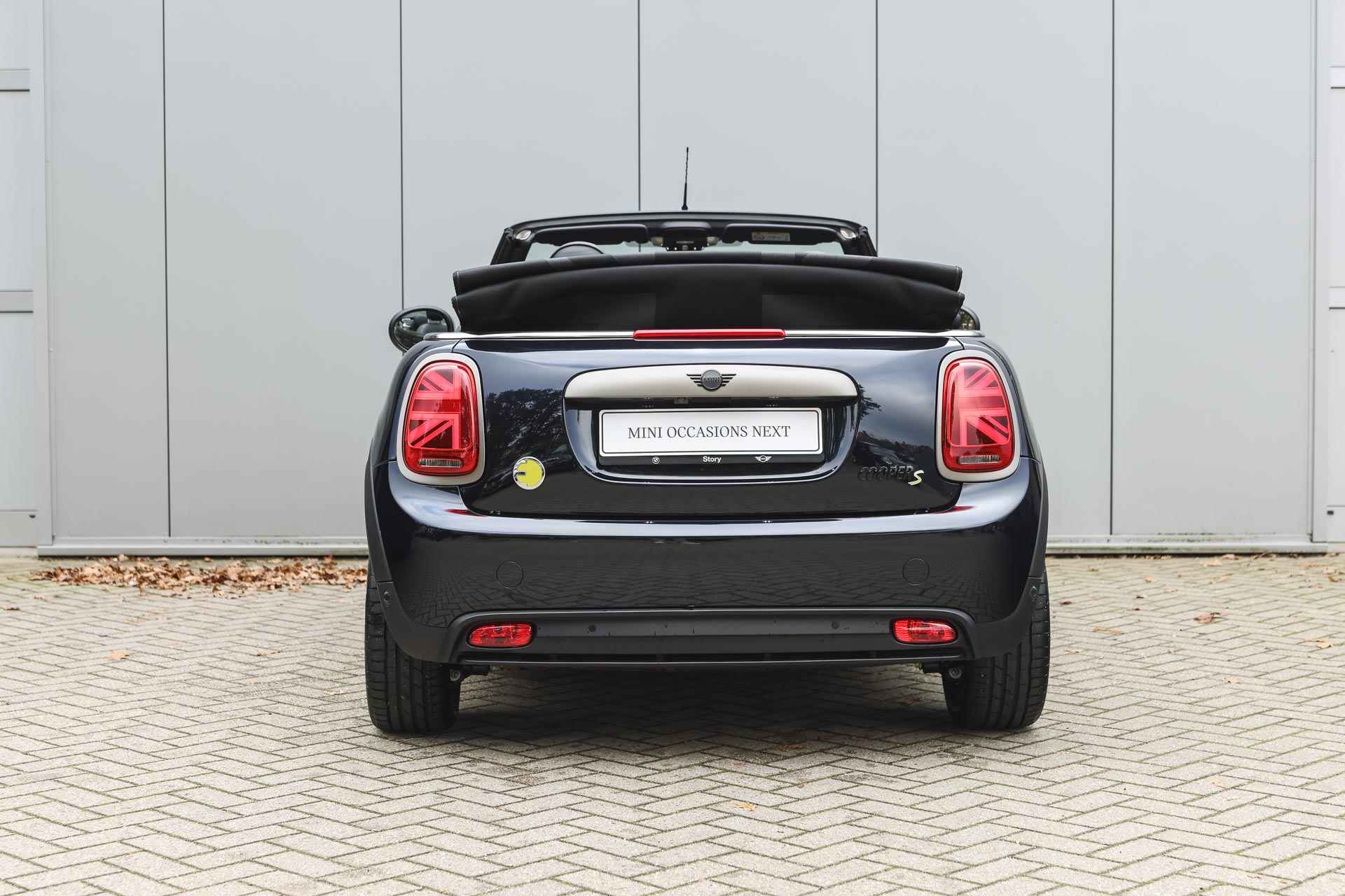 MINI Electric Cabrio MINI Yours / Achteruitrijcamera / 	Adaptieve LED / Sportstoelen / Active Cruise Control / Comfort Access / Park Assistant - 7/37