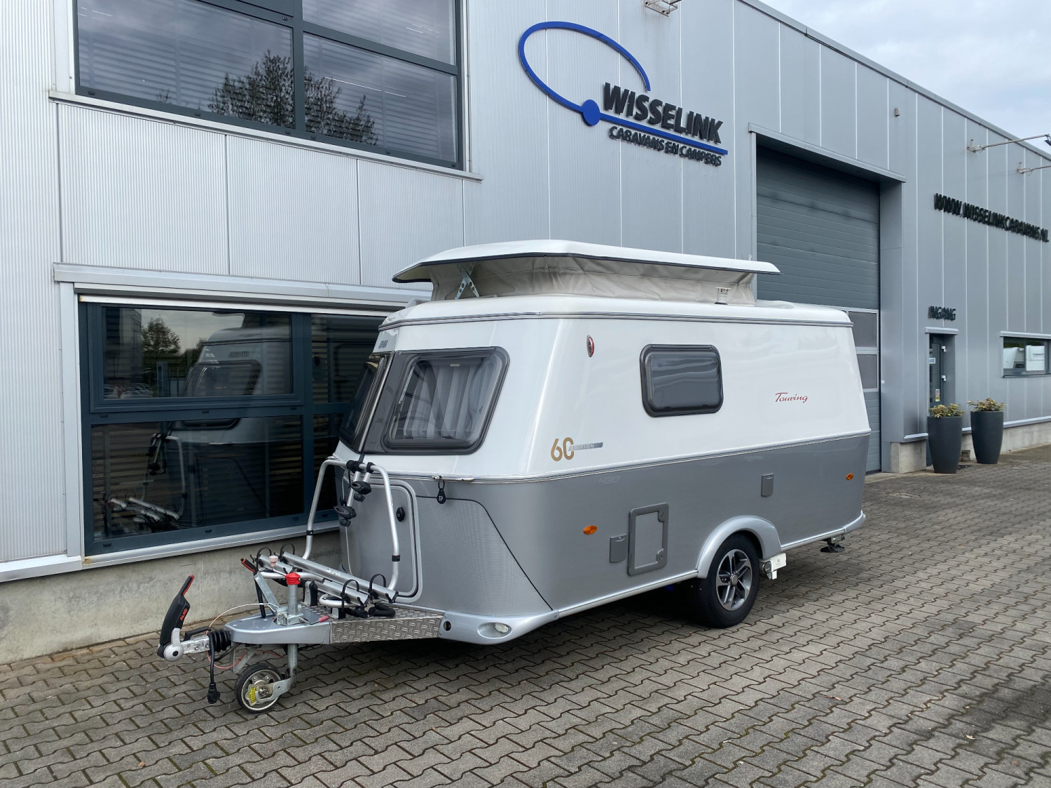 Eriba Touring Triton 430 GT 60 Years Luifel, Mover, Drager