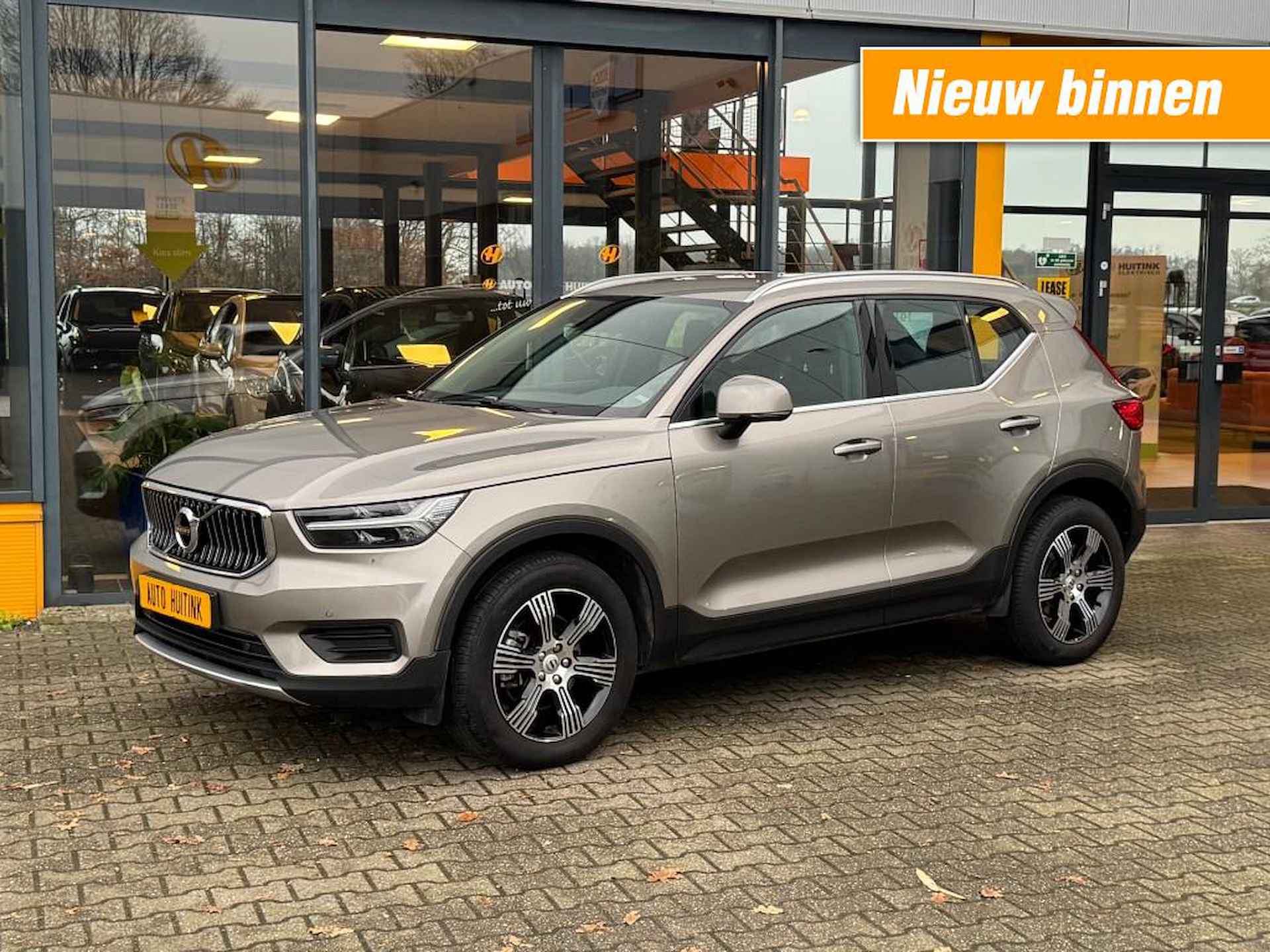 Volvo XC40