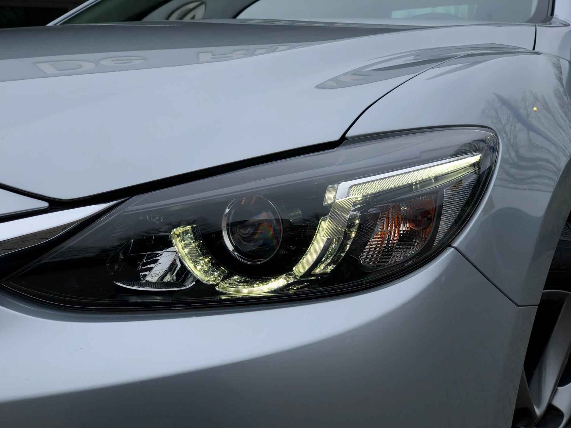 Mazda 6 2.0 SkyActiv | Leder, Navi, Camera, Stoelverw., Climate, Trekhaak afn. | Dealeronderhouden | 2e Eigenaar | - 19/55