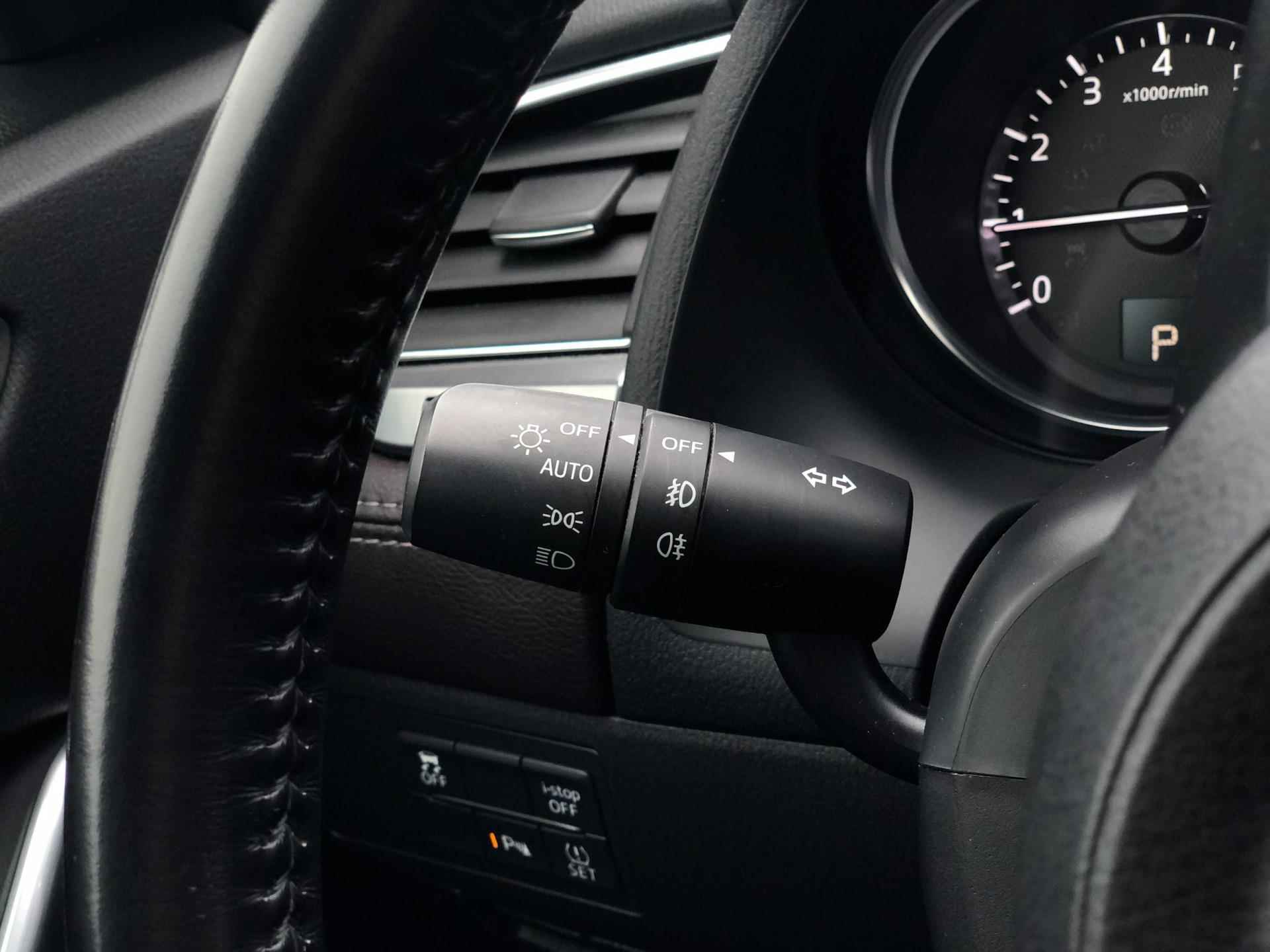Mazda 6 2.0 SkyActiv | Leder, Navi, Camera, Stoelverw., Climate, Trekhaak afn. | Dealeronderhouden | 2e Eigenaar | - 22/55
