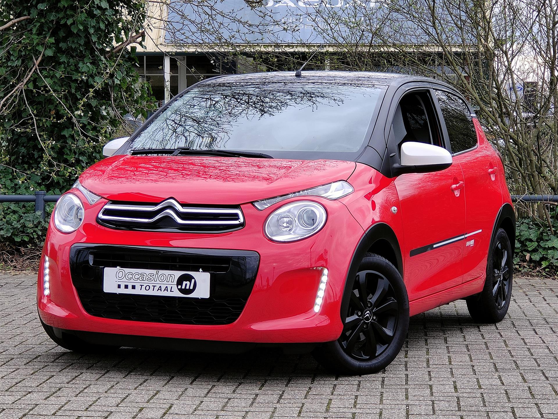 Citroën C1 1.0 VTi UrbanRide | Camera | Carplay | Begrenzer