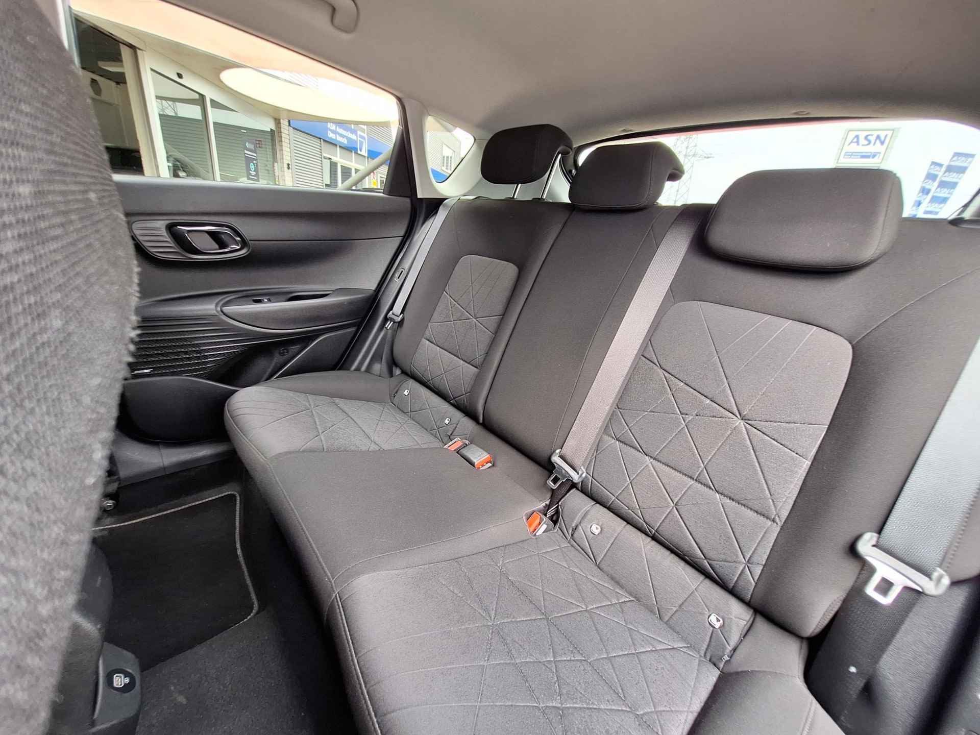 Hyundai Bayon 1.0 T-GDI Premium | Rijklaarprijs! | Climate Control | Full LED | Navigatie | Cruise Control | Camera | Parkeersensoren | Inclusief 36 mnd Garantie! | - 25/44