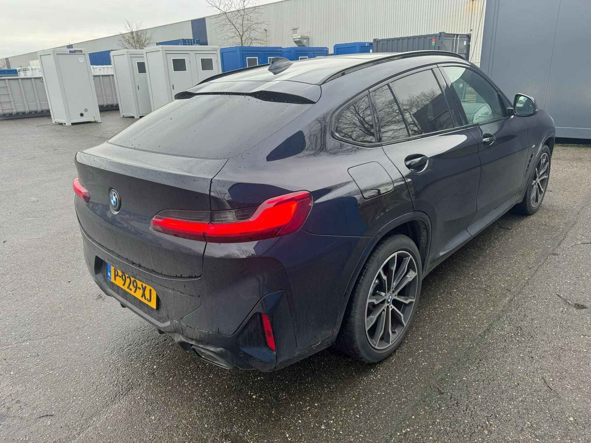 BMW X4 xDrive20i Business Edition Plus M-PAKKET | BTW | PANORAMADAK | BTW | 1E EIGENAAR | SHADOWLINE | 20"VELGEN | TREKHAAK - 13/17