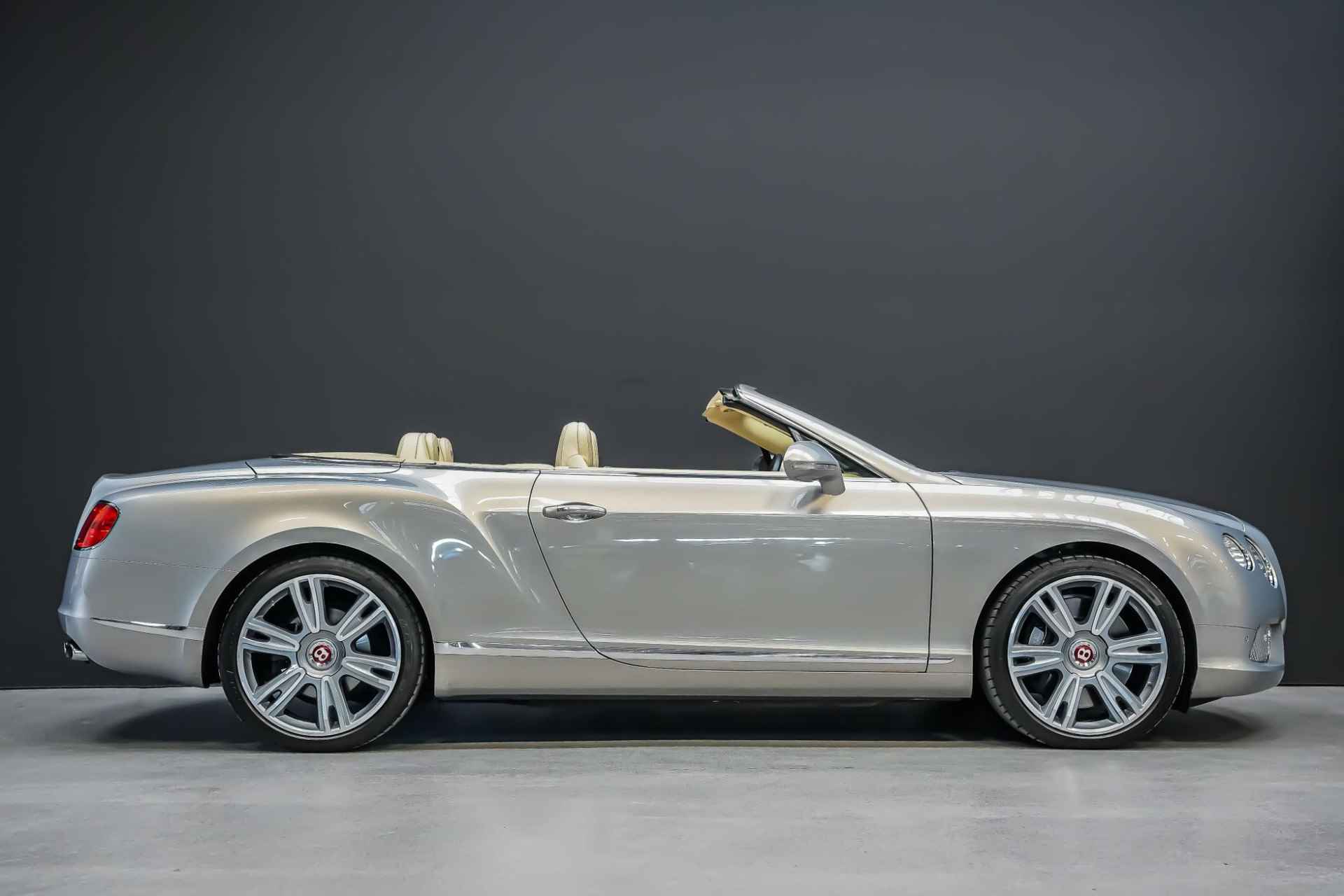 Bentley Continental GTC 4.0 507pk V8 |luchtvering|diamond stiching|massage stoelen|memory|adaptive cruise control|stoel ventilatie + verwarming|navi|bluetooth|21"| - 6/47