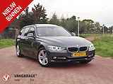 BMW 3-serie Touring 320i Upgrade Edition | 66.000 KM | Harman Kardon | Panoramadak | Trekhaak | Automaat | Lederen Bekleding |