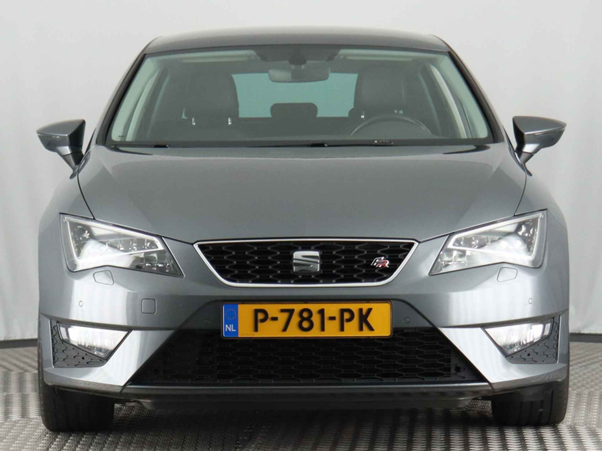 SEAT Leon 1.4 EcoTSI FR Connect (Camera / Seat Audio / Carplay / Stoelverw. / Navi / DAB) - 4/45