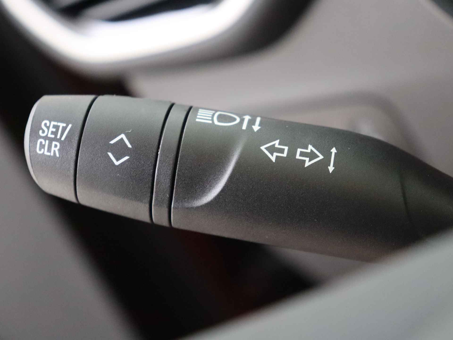 Opel Crossland 1.2 Turbo Elegance | 130PK | Navigatie | Camera | Stuur en Stoelverwarming | AGR | | Beschikbaarheid in overleg | Wordt nog mee gereden | - 19/35