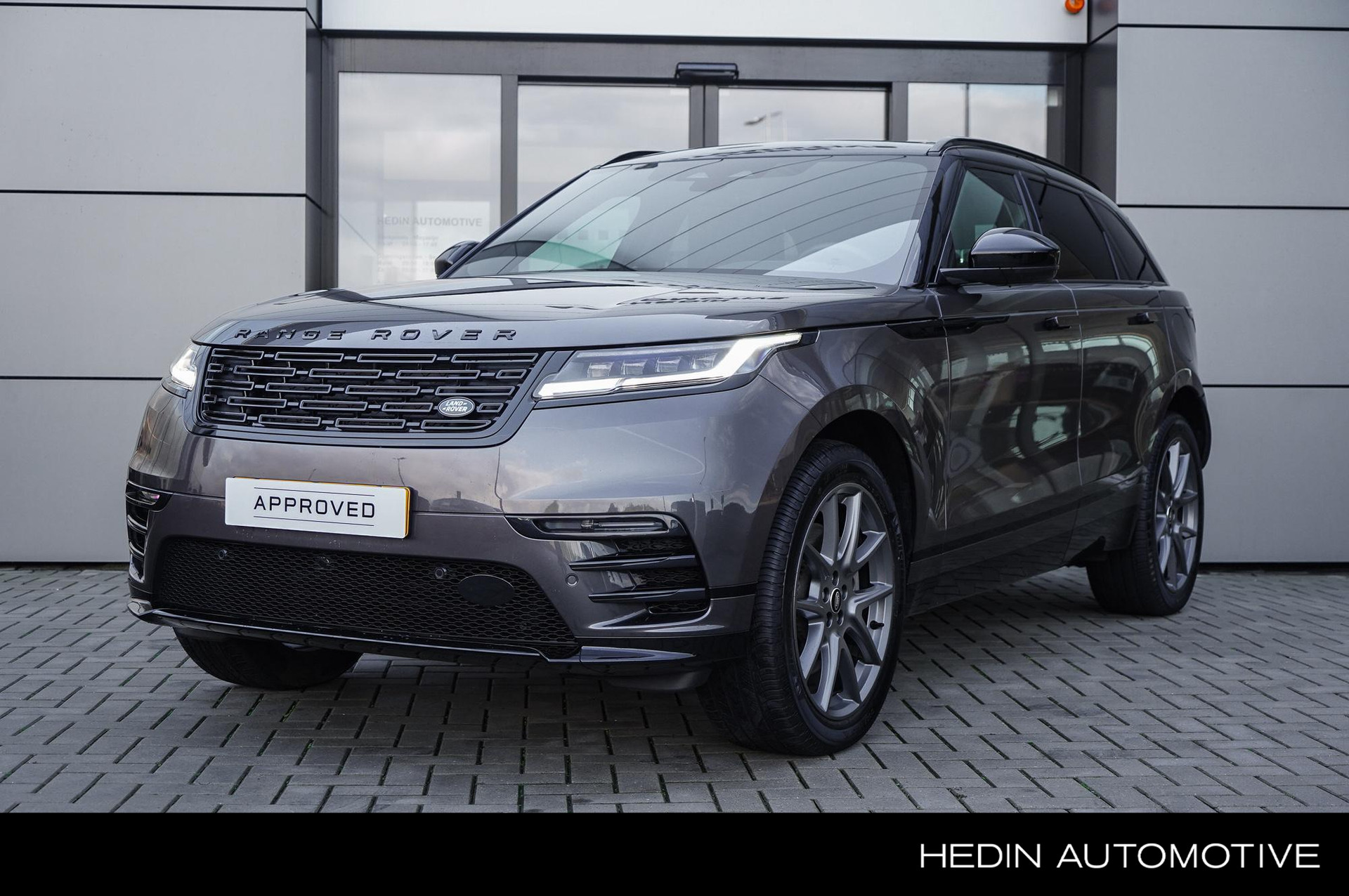 Land Rover Range Rover Velar 2.0 P400e R-Dynamic HSE | Elektrische Trekhaak | Massage stoelen | Head-Up display | 4 jaar garantie |