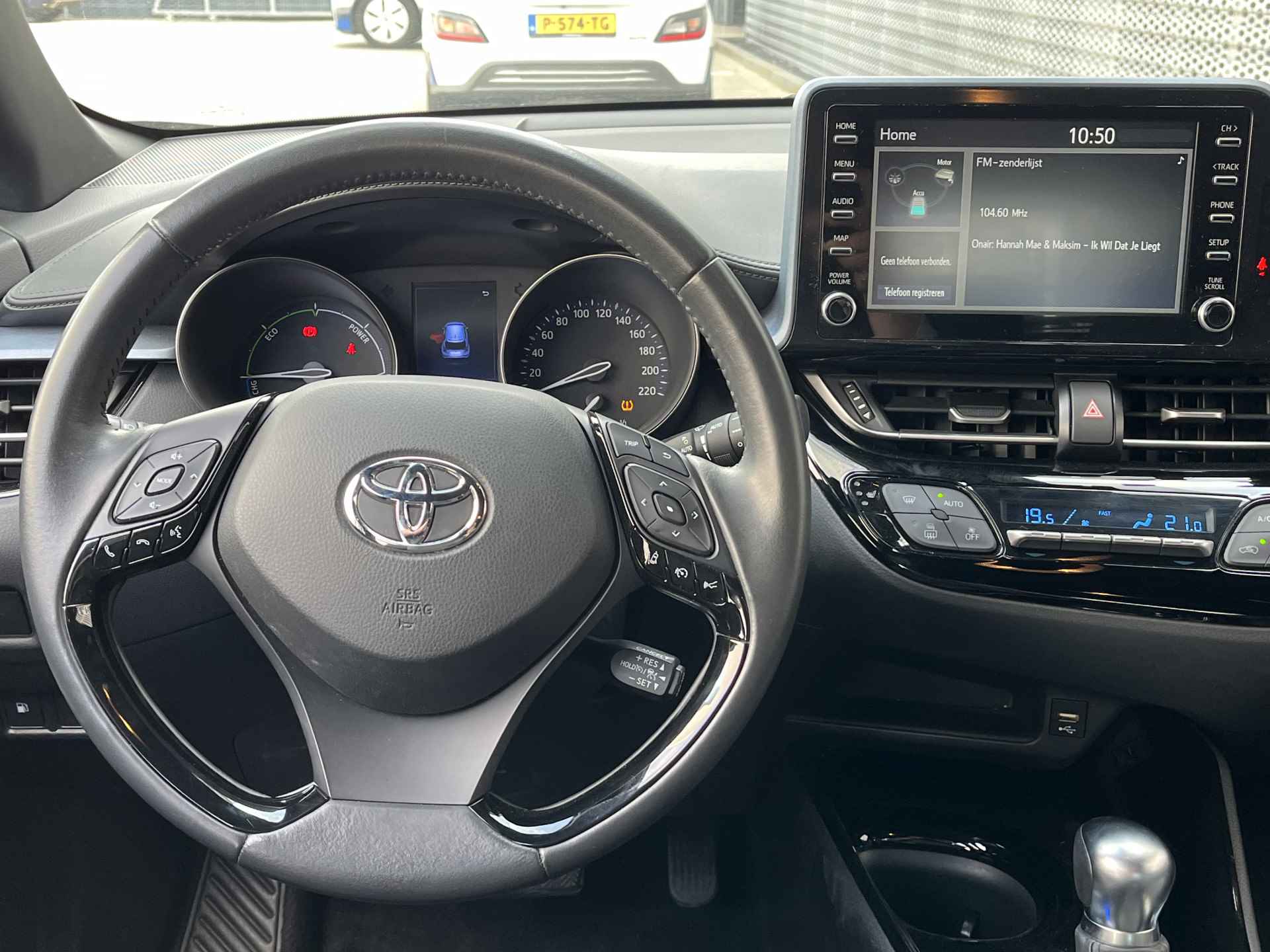 Toyota C-HR 2.0 Hybrid Dynamic SMARTDEVICELINK | PARKEERCAMERA | TWO TONE LAK - 6/48