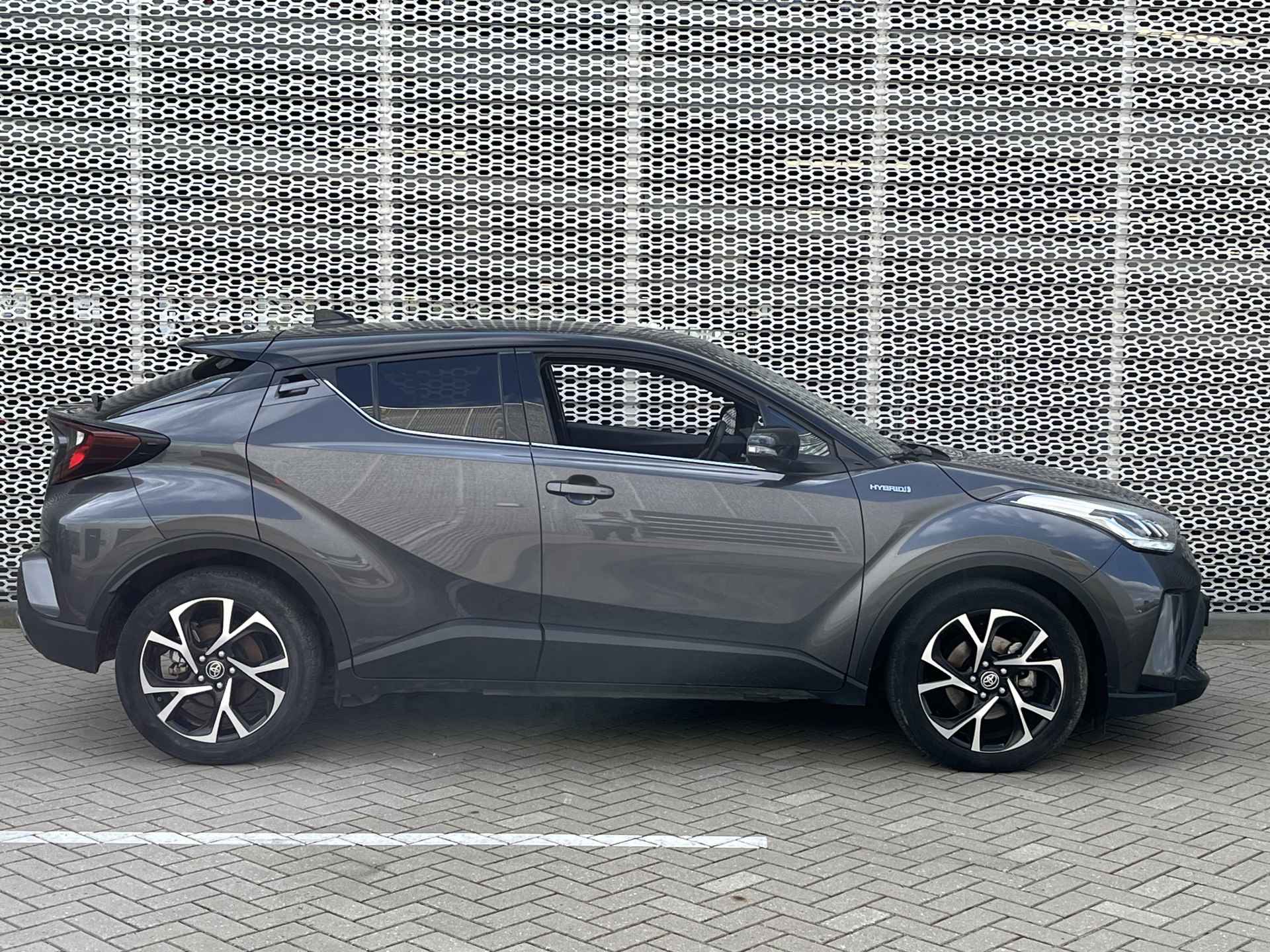 Toyota C-HR 2.0 Hybrid Dynamic SMARTDEVICELINK | PARKEERCAMERA | TWO TONE LAK - 8/48