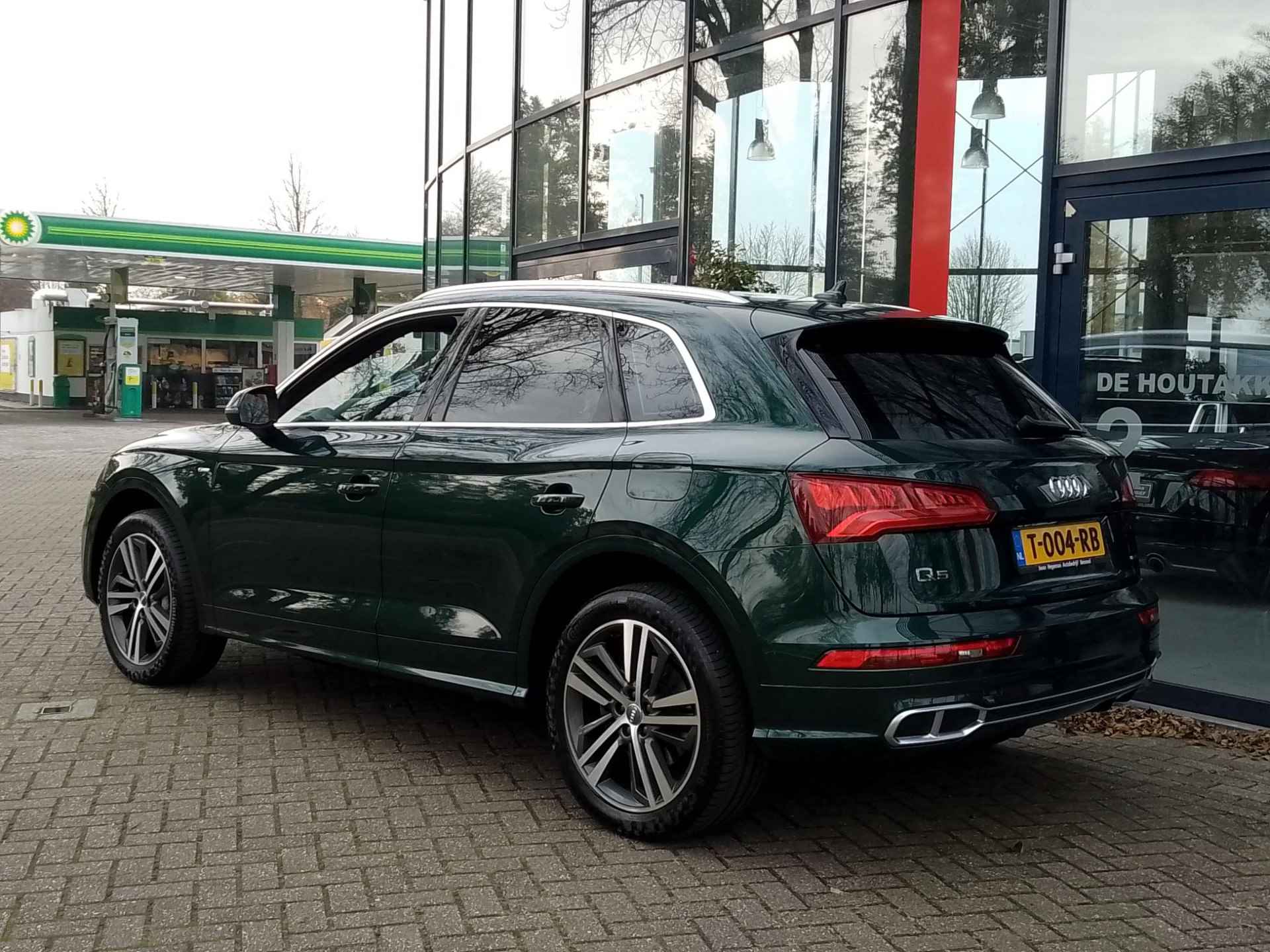 Audi Q5 55 TFSI e quattro Competition S-LINE | Virtual | Adaptive Cruise | Stoelverwarming | Keyless  | 20 Inch - 4/25