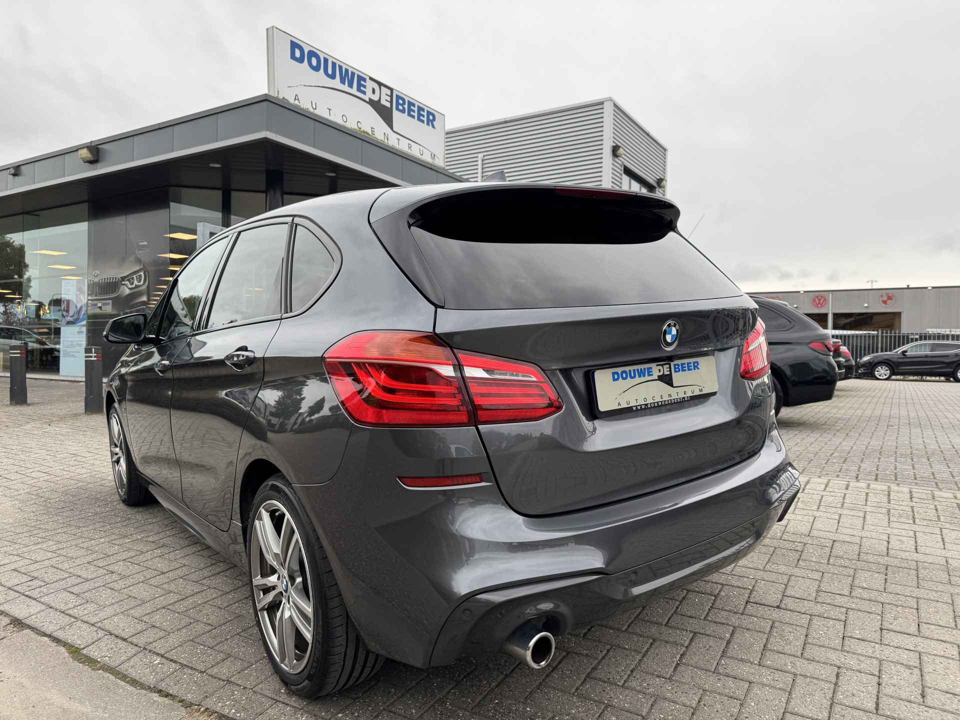 BMW 2 Serie Active Tourer 225xe iPerformance M-Sport HUD | Leer | Harman Kardon | LED - 2/27