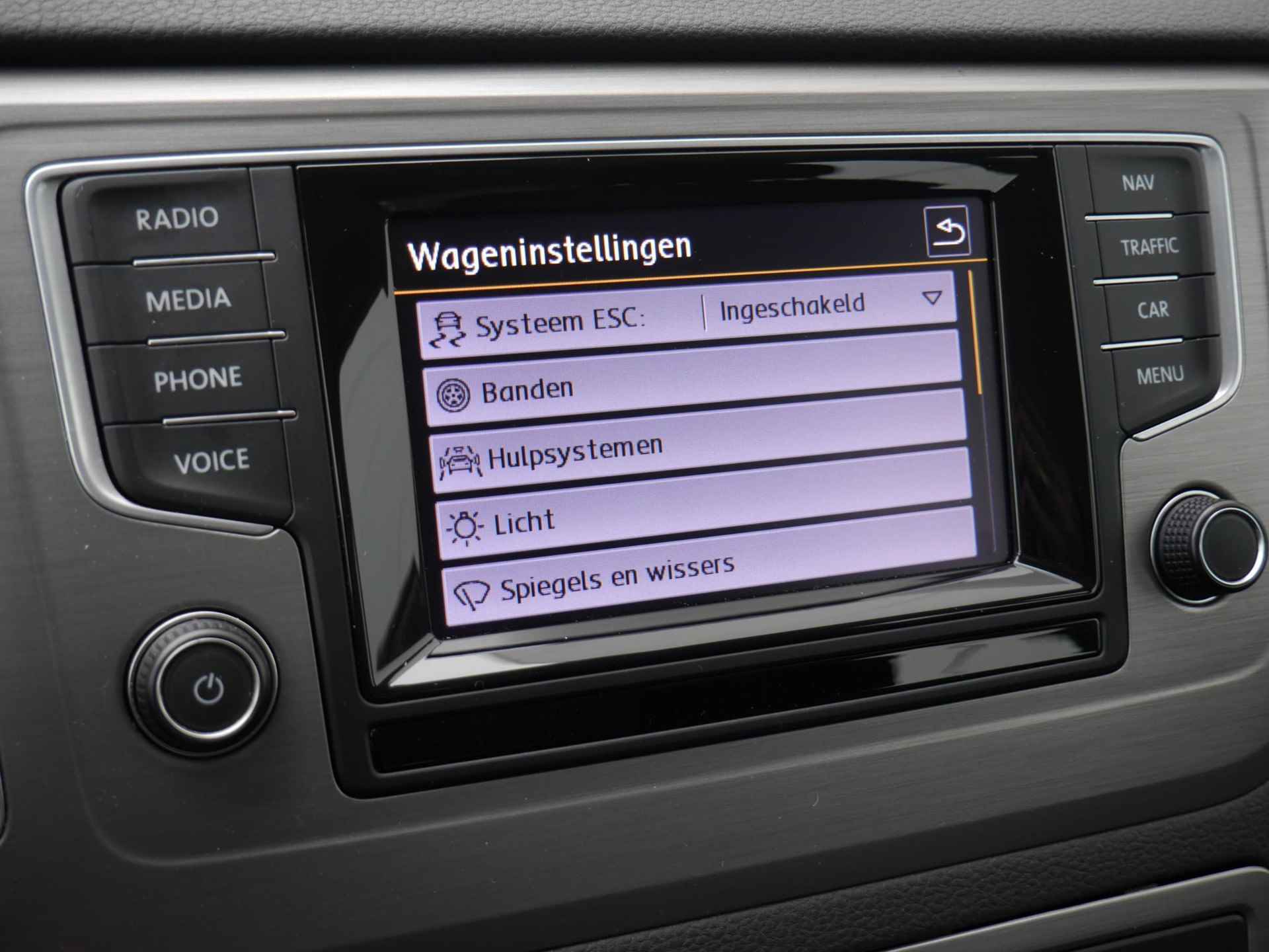 Volkswagen Golf Sportsvan 1.4 TSI Comfortline 125 Pk | Trekhaak | Navigatie | Cruise Control | Climate Control | 1e Eigenaar | Dealer Onderhouden - 28/43