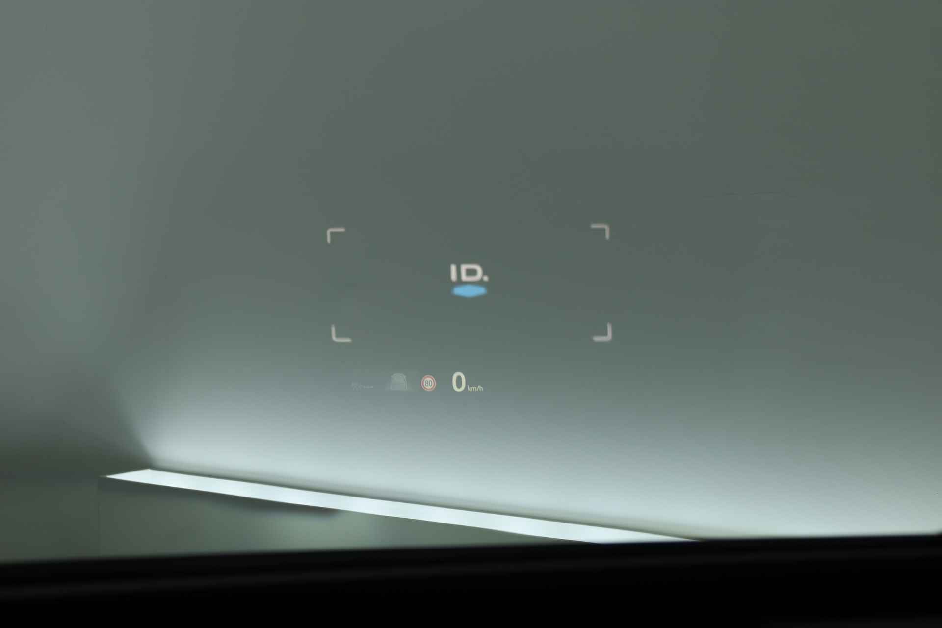 Volkswagen ID.3 Pro 58 kWh | Pano | AR HUD | Camera | Stoel- Stuurverw. | IQ. Light | Navi | Travel Assist - 10/29