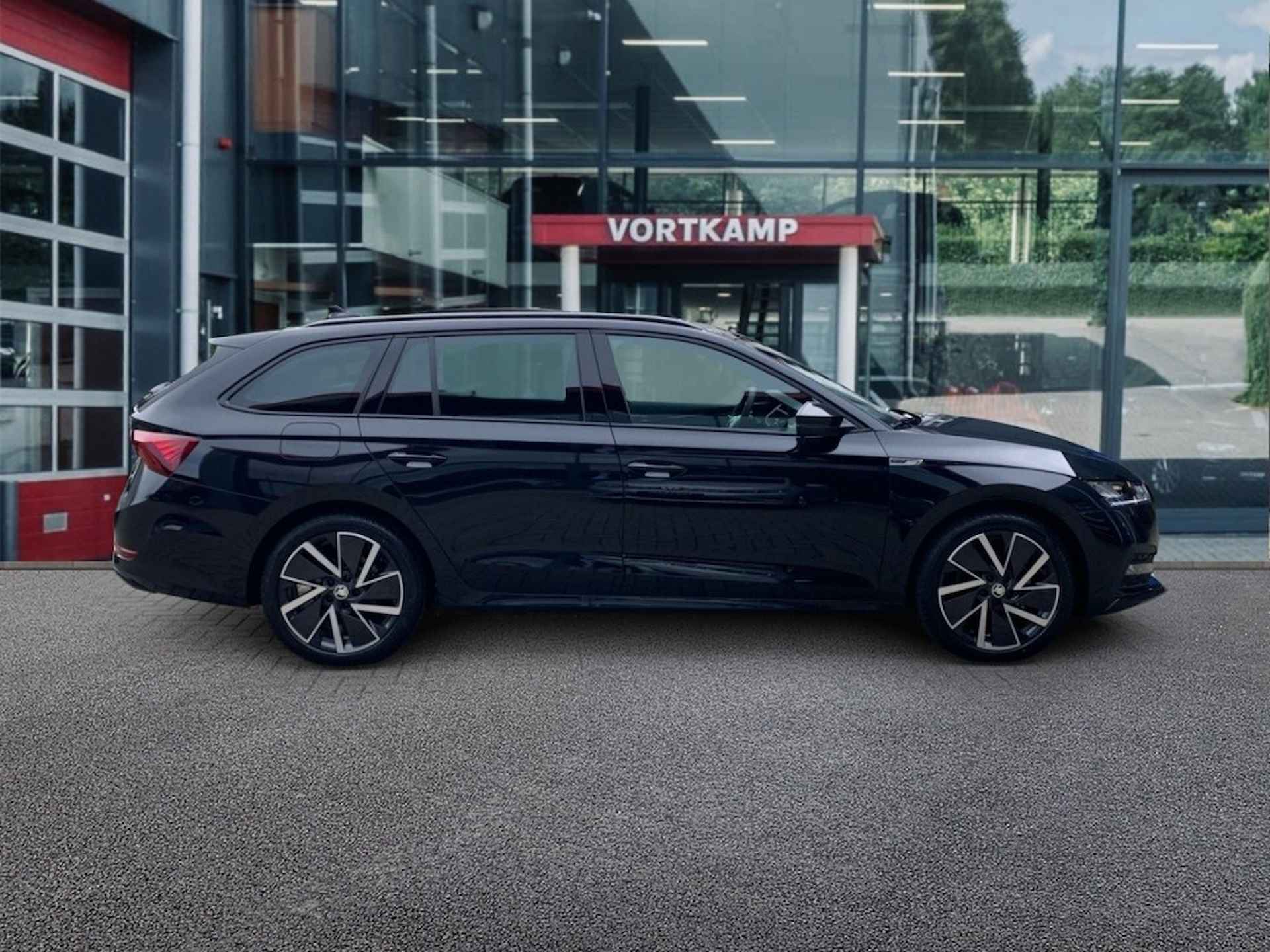 SKODA Octavia 1.5eTSI SPORT-LINE PANO-DAK/ACC/CAMERA/CARPLAY/5JR/100.000KM - 4/25