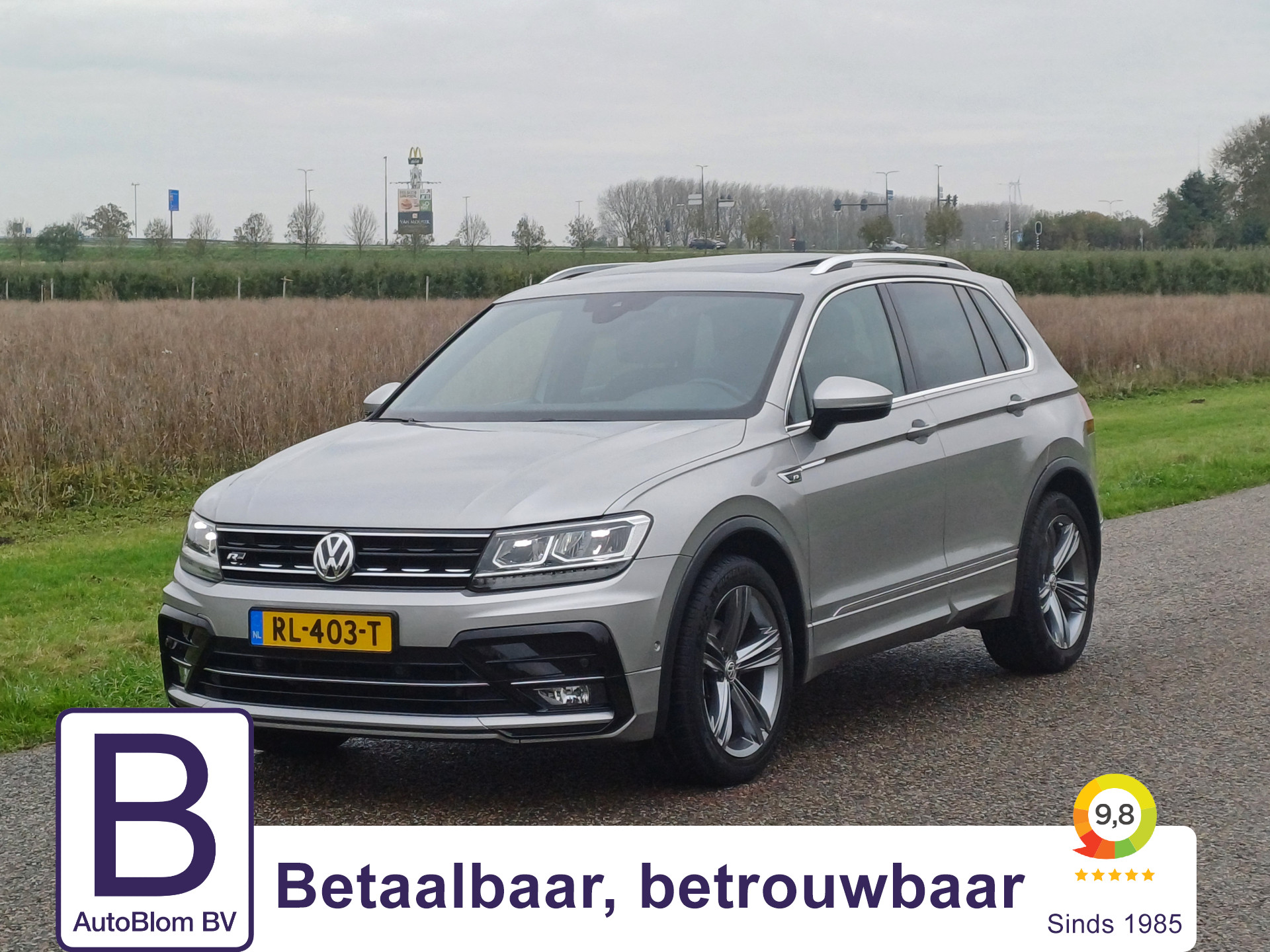 Volkswagen Tiguan 1.4 TSI ACT Comfortline Business R | R-Line | Pano | Trekh | NL | 19 " | LED | Digi Dash