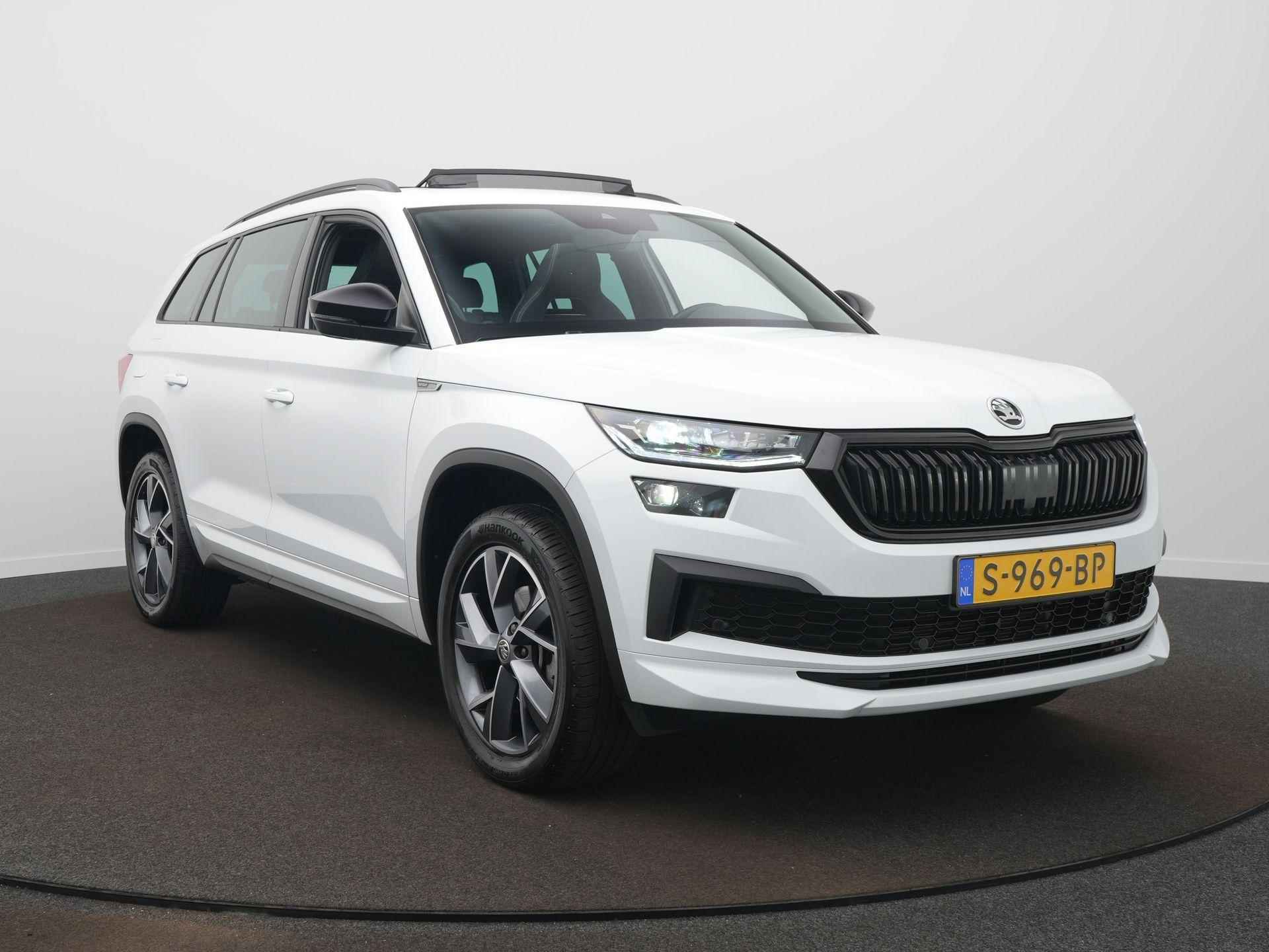 Skoda Kodiaq 1.5 TSI Sportline Business 7p. / Panodak / Elek. Trekhaak / Adap. Cruise - 3/74