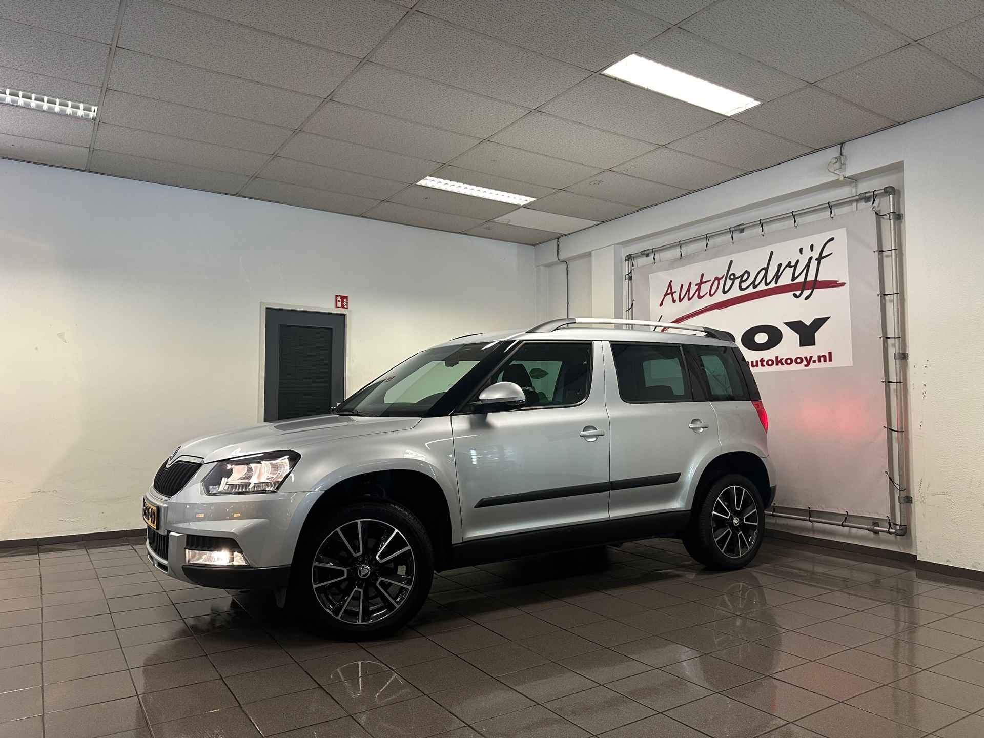 Skoda Yeti Outdoor 1.2 TSI Ambition * 1e Eig / Trekhaak / Cruise control / LM Velgen / NL Auto * - 9/21