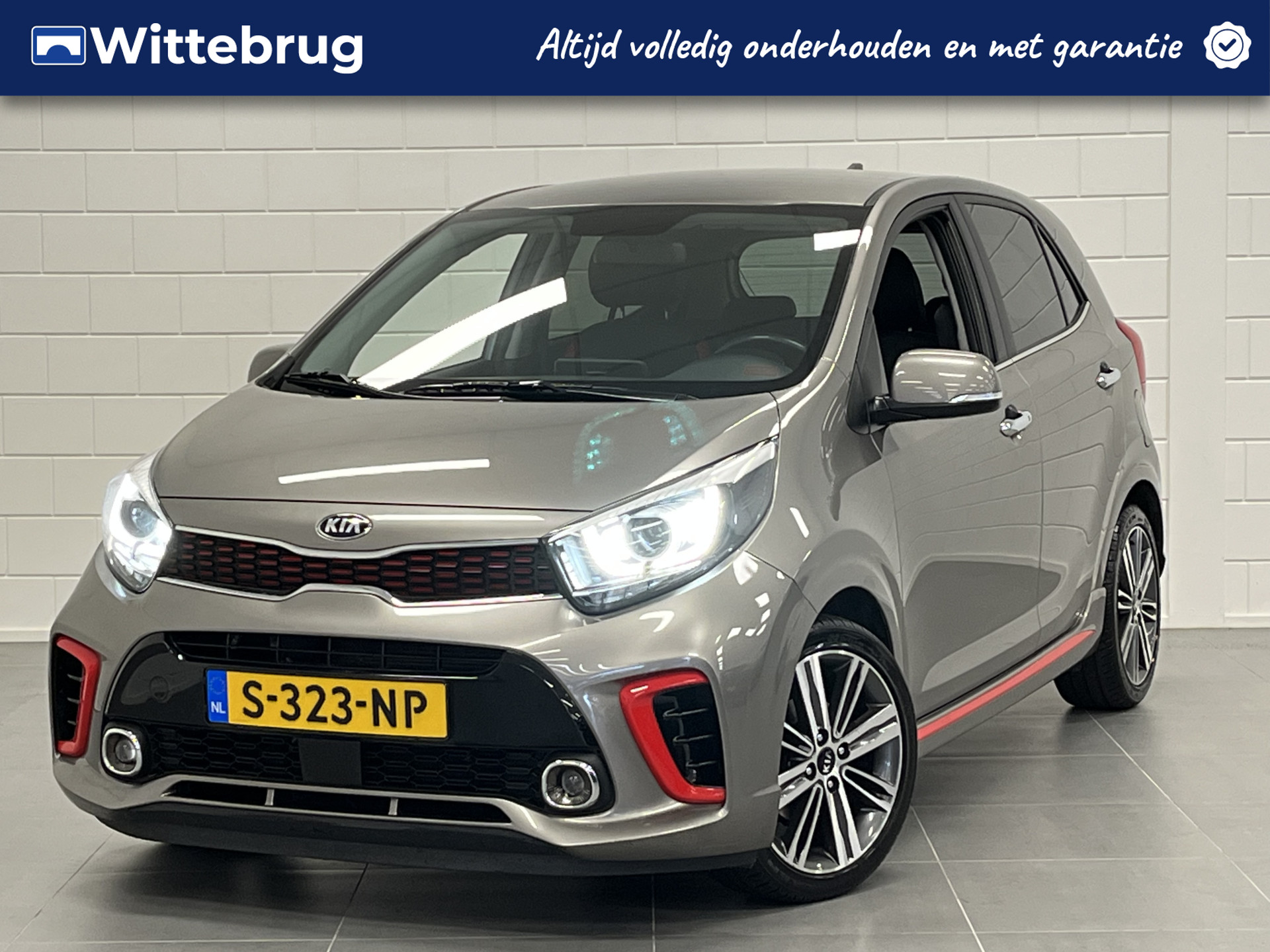 Kia Picanto 1.2 CVVT GT Line AUTOMAAT! | NAVIGATIE | LEDER | PARKEERCAMERA | ZEER COMPLEET!