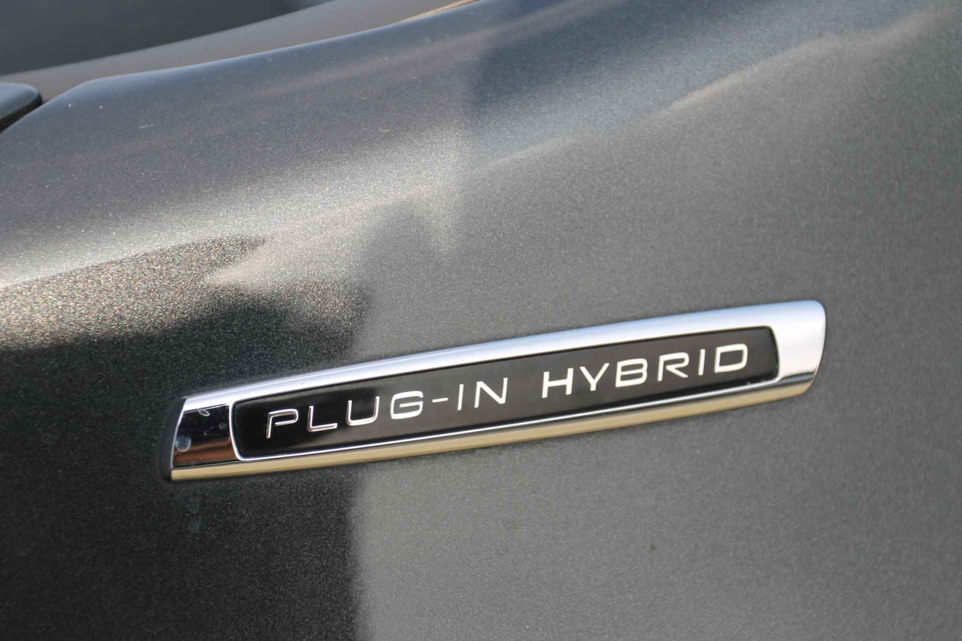 Volvo V60 2.4 D6 AWD Plug-In Hybrid Summum | Goed onderhouden | Schuifdak | Stuurverwarming - 17/47