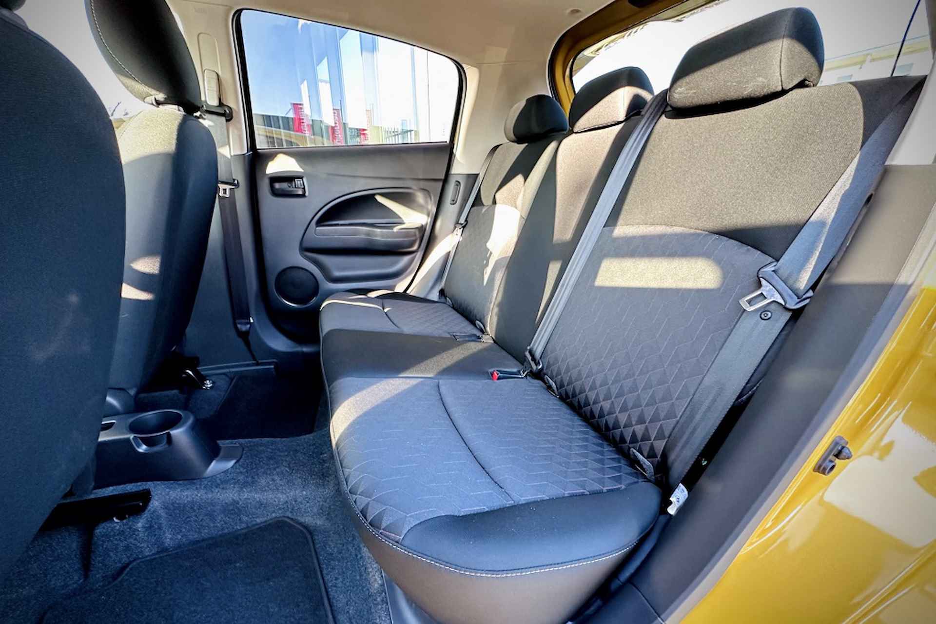 Mitsubishi Space Star 1.2 Active / APPLE + ANDROID / CRUISE / AIRCO - 11/18