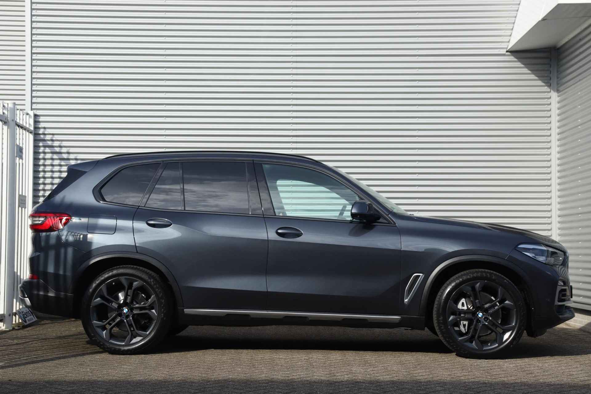 BMW X5 xDrive40i | High Executive | xLine | Panodak | Driving Assistant Prof. | 7-Persoons | Head-Up | Luchtvering | Hi-Fi | 21'' LMV - 5/57