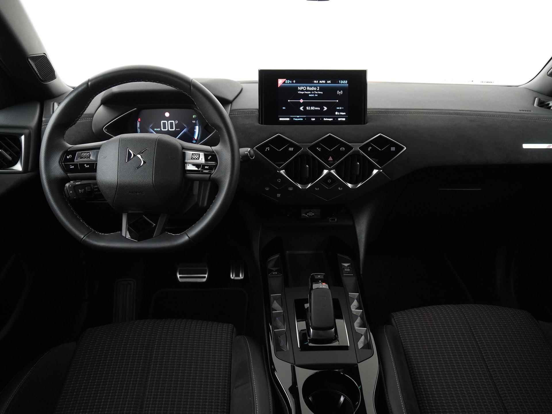 DS 3 Crossback E-Tense Performance Line 50 kWh 19945 na subsidie | Camera | Alcantara | Virtual Cockpit | Zondag Open! - 5/36