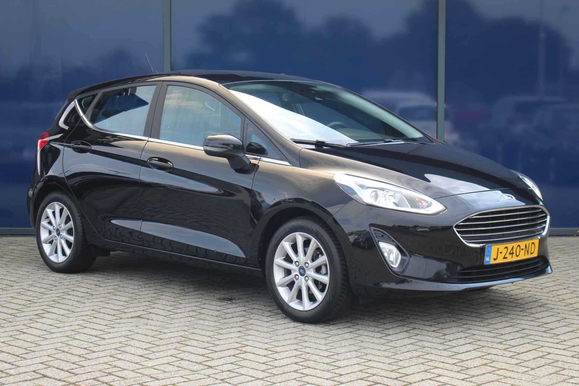 Ford Fiesta 1.0 EcoBoost Titanium | Cruise & Climate C. | Carplay | Navi | Parkeerassistent | LMV | - 17/36